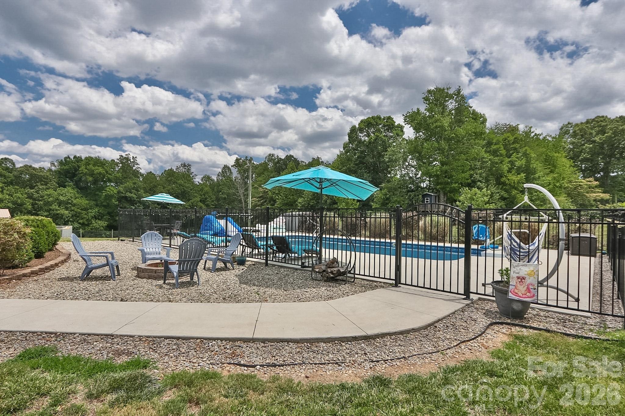 2726 Cedar Forest Road — Ronda