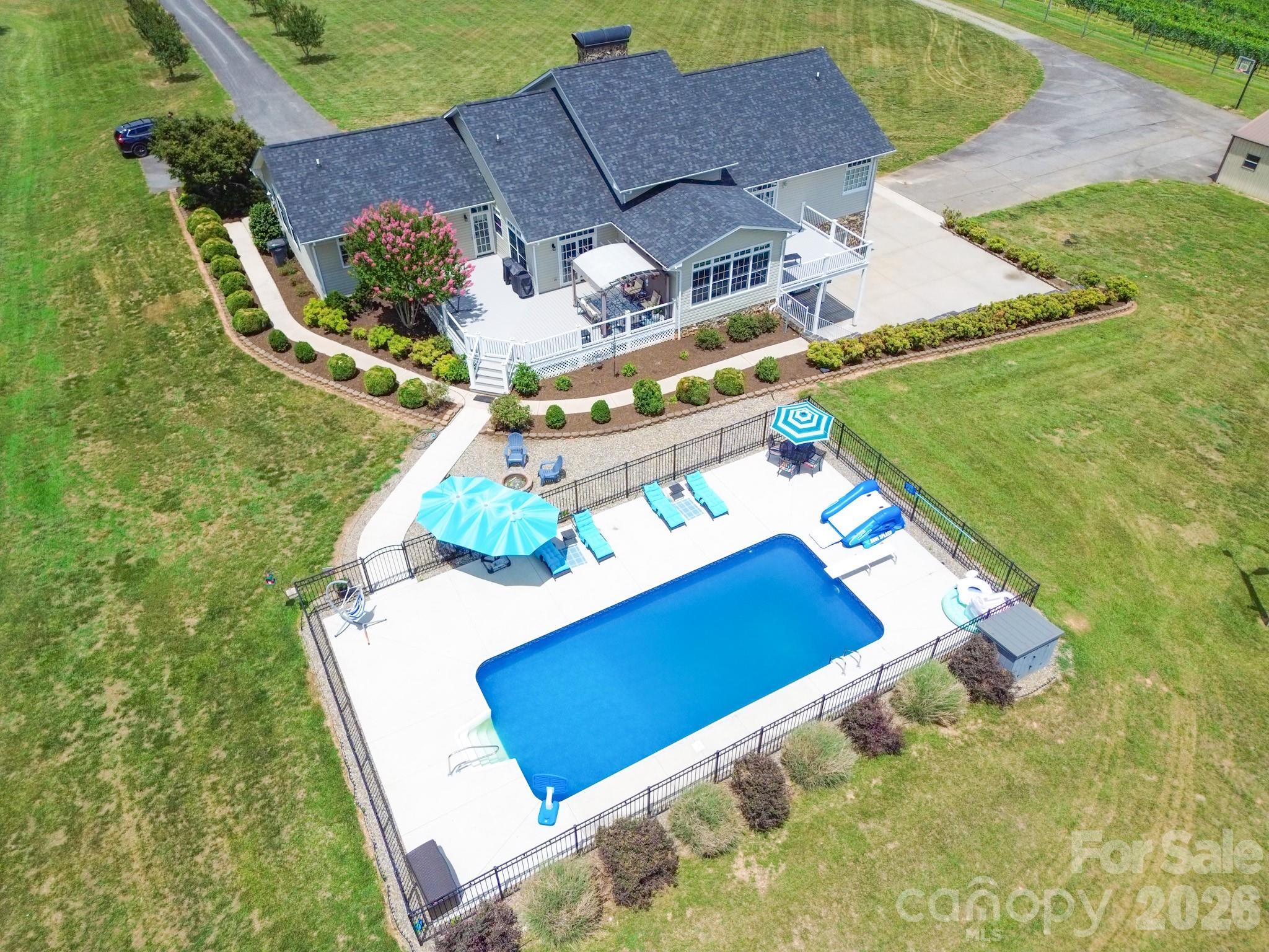 2726 Cedar Forest Road — Ronda