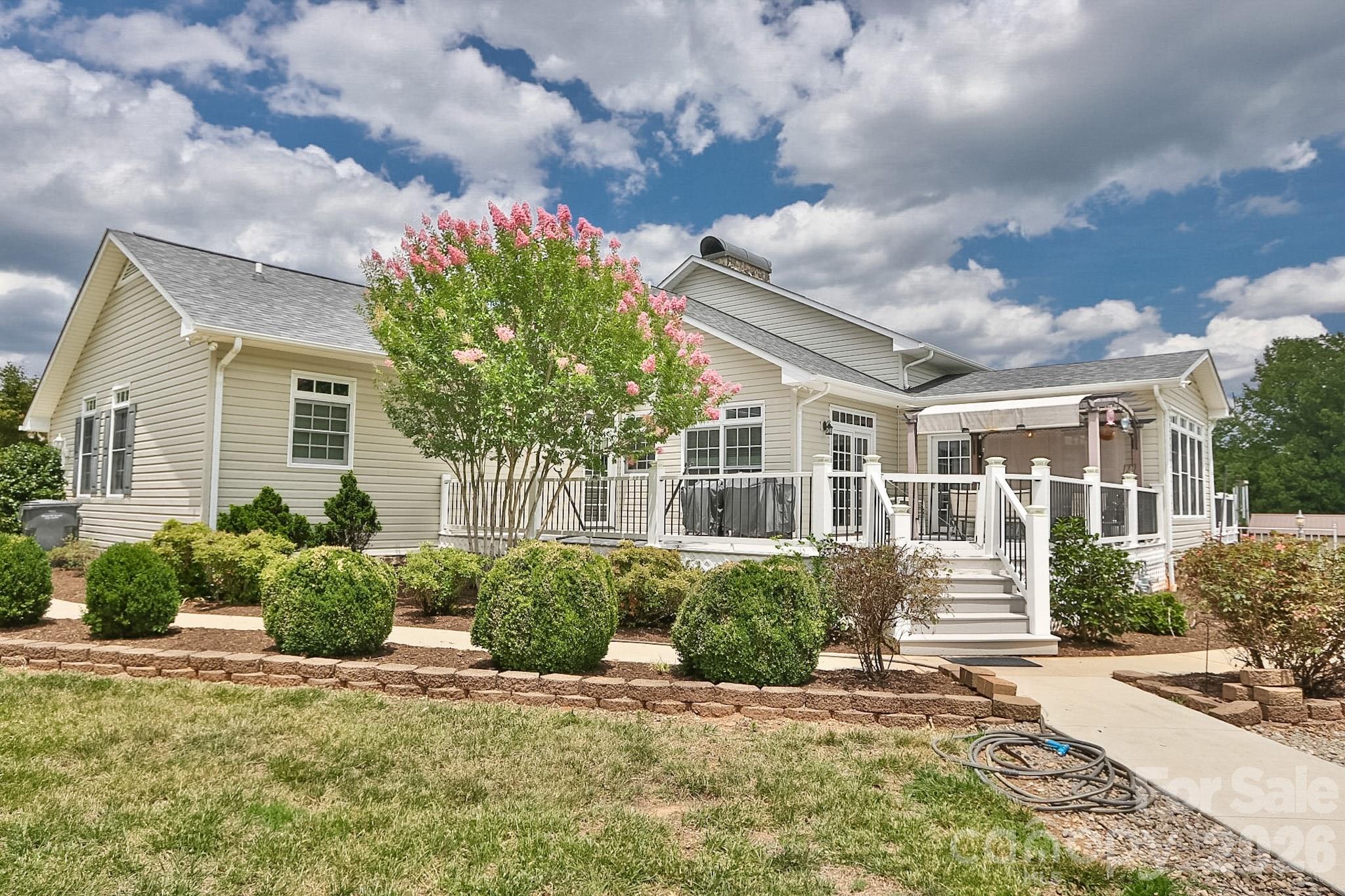 2726 Cedar Forest Road — Ronda