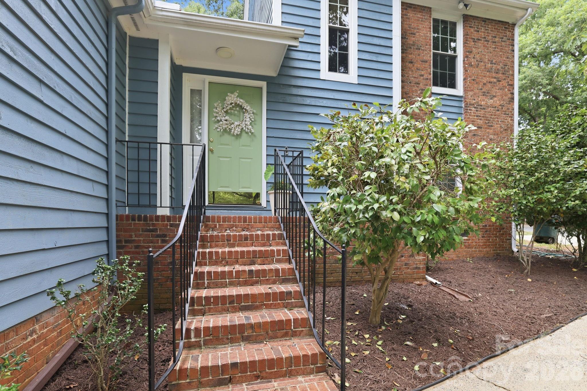 7038 Chelsea Day Lane — Tega Cay
