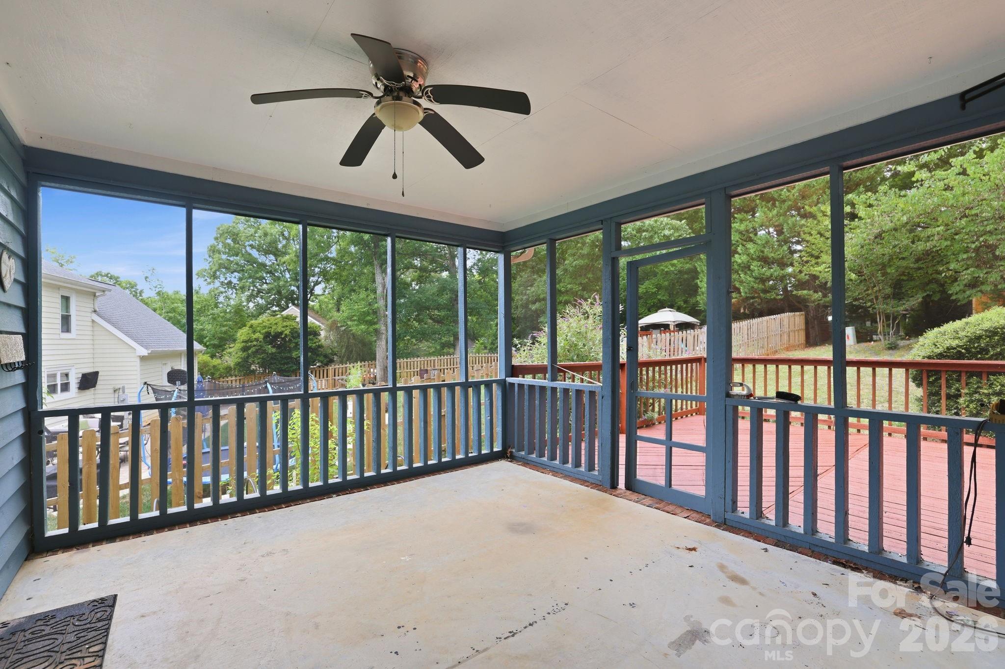 7038 Chelsea Day Lane — Tega Cay