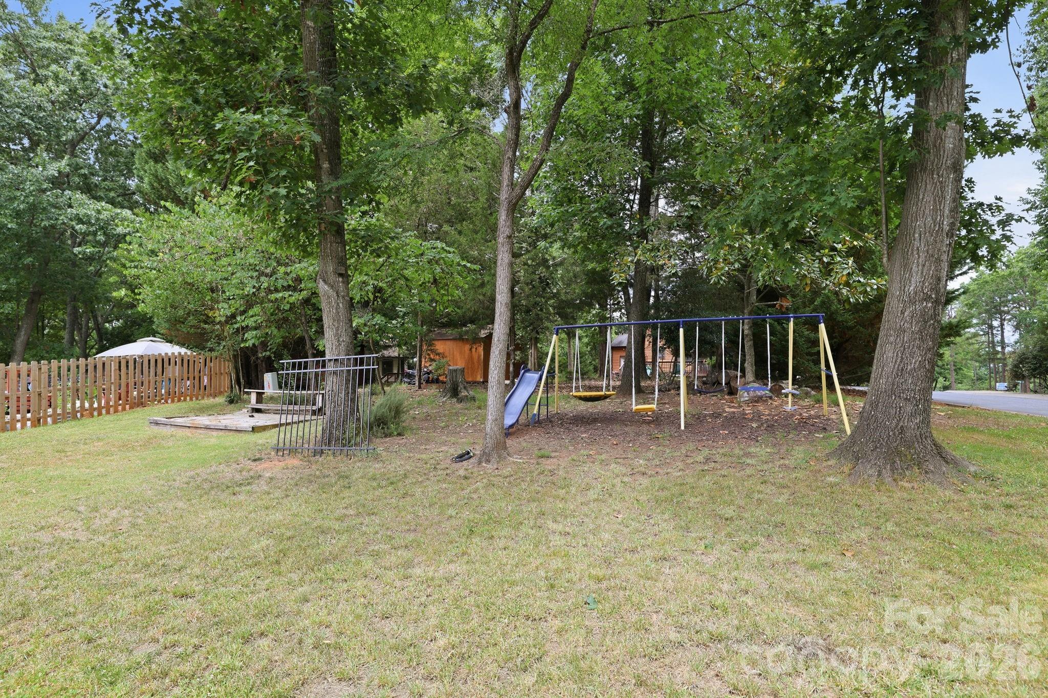 7038 Chelsea Day Lane — Tega Cay