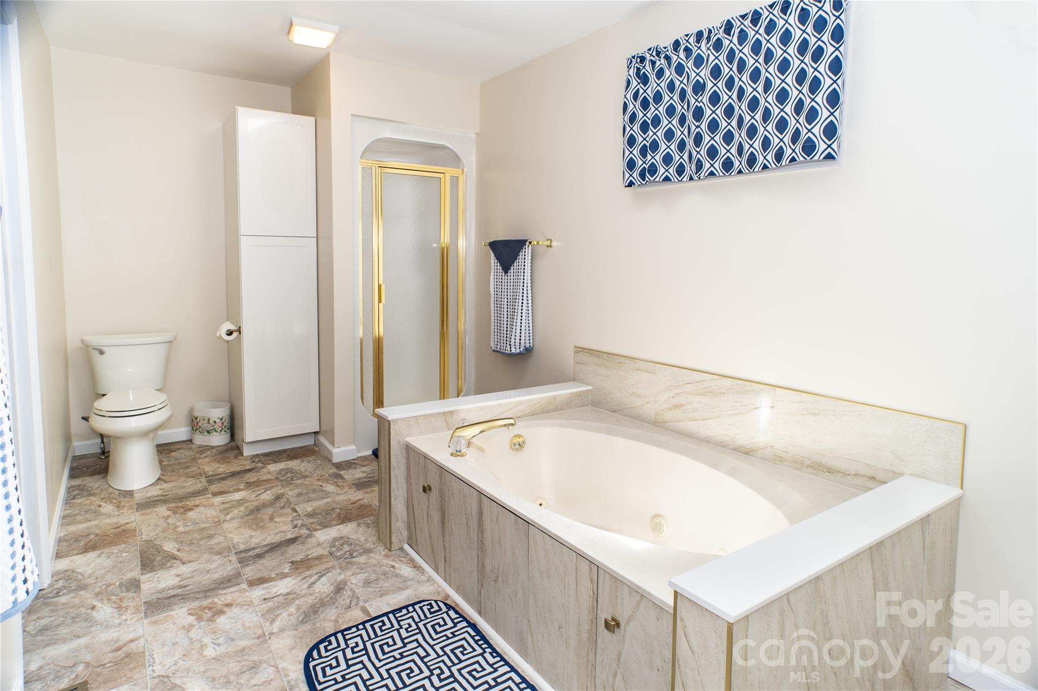 101 Friar Tuck Lane — Maggie Valley
