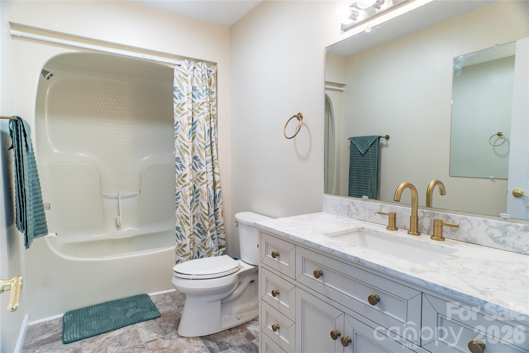 101 Friar Tuck Lane — Maggie Valley