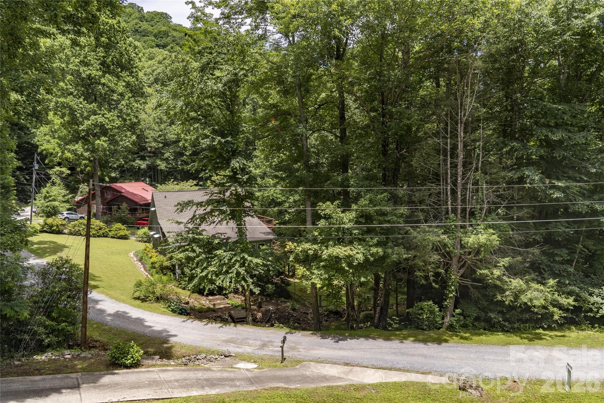 101 Friar Tuck Lane — Maggie Valley