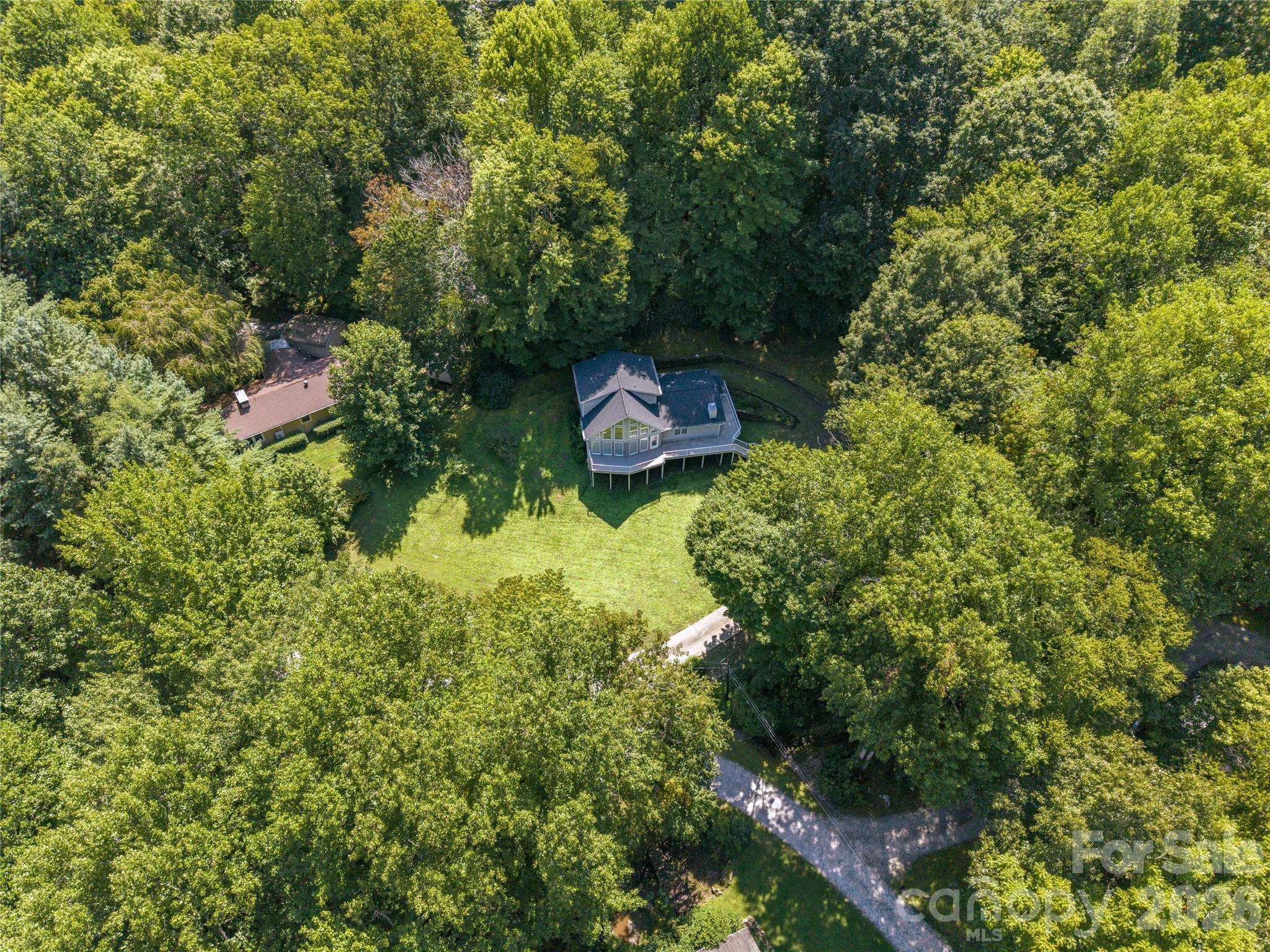 101 Friar Tuck Lane — Maggie Valley
