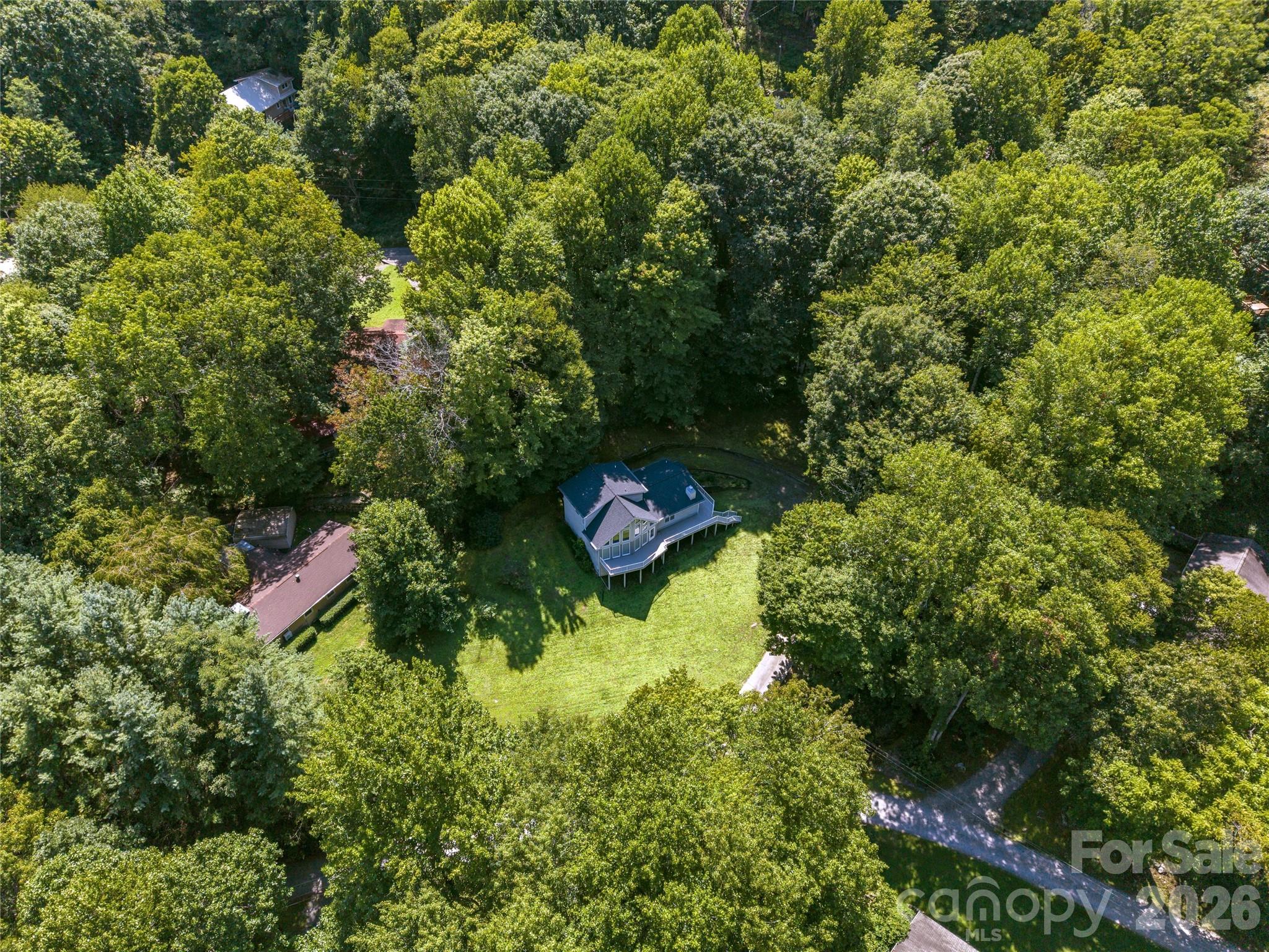 101 Friar Tuck Lane — Maggie Valley