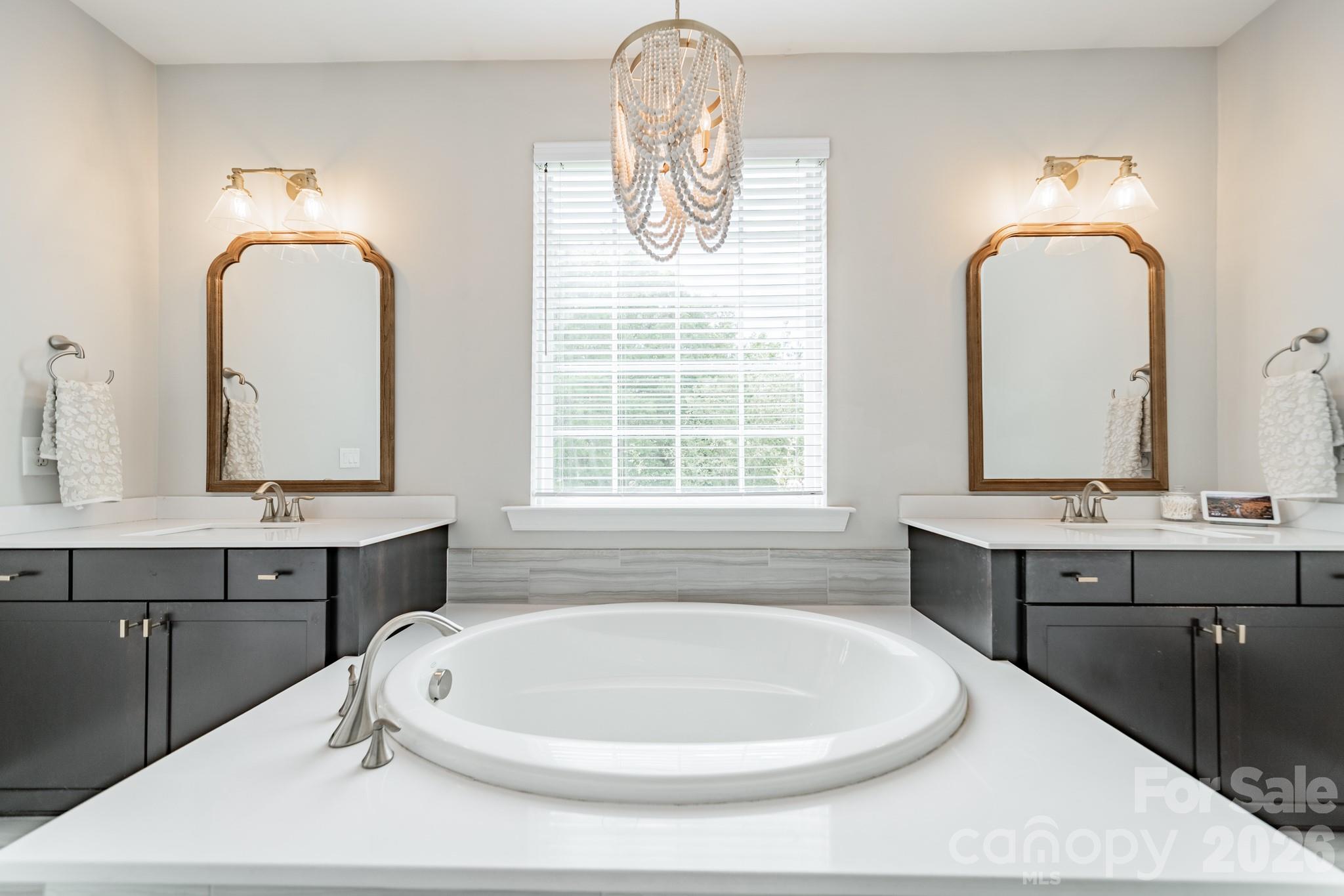 205 Somerled Way — Waxhaw