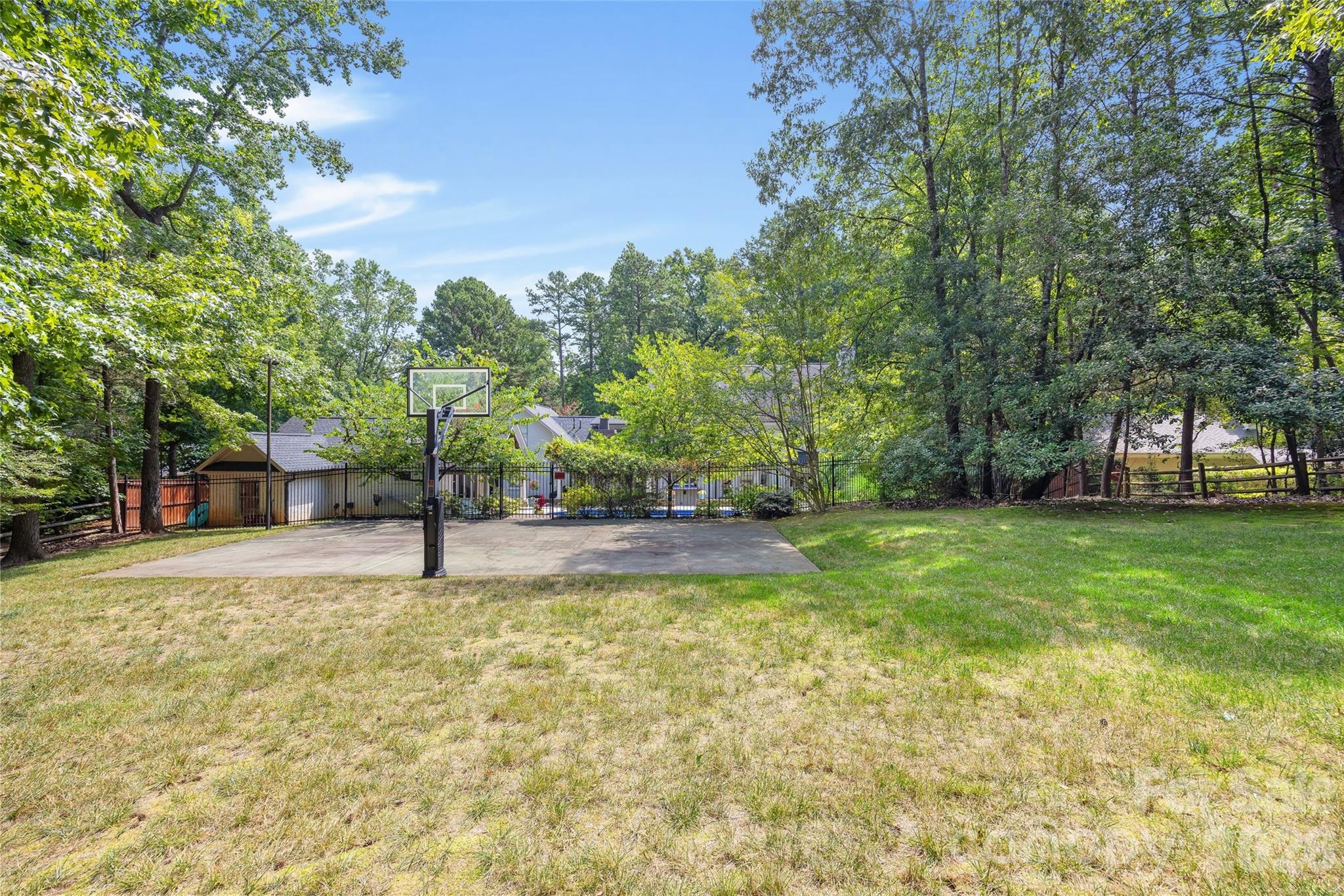 3221 Lazy Branch Road — Charlotte