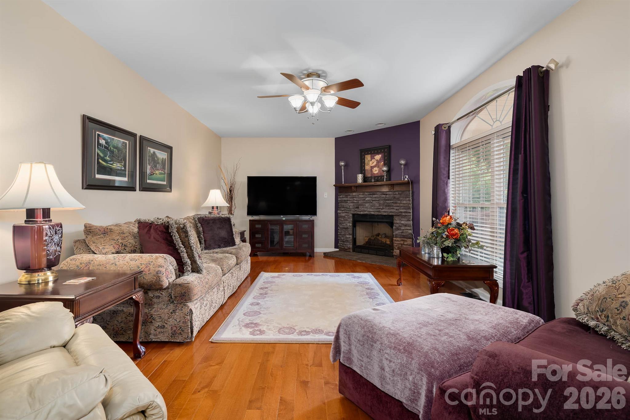 1697 Windswept Ridge — Marshall