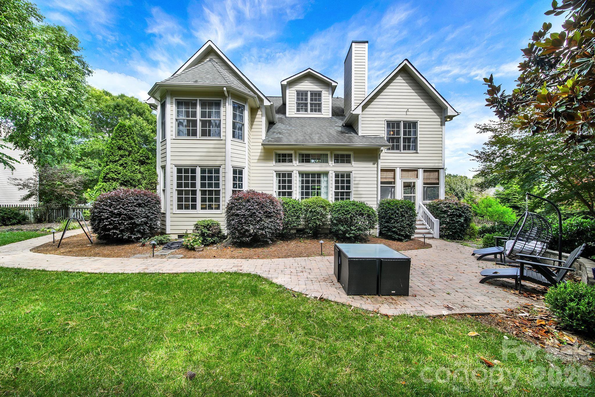 3401 Savannah Hills Drive — Matthews