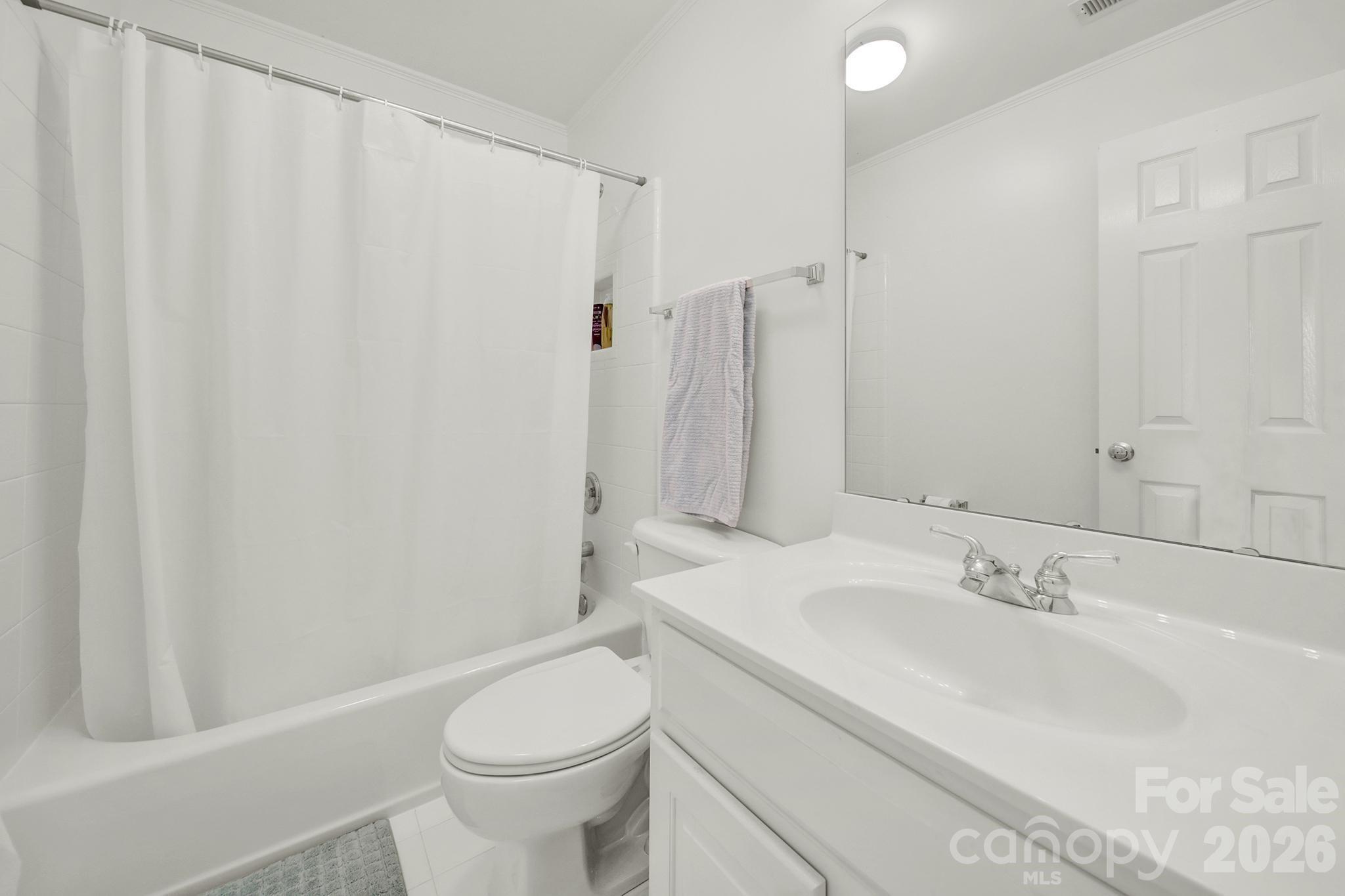 3401 Savannah Hills Drive — Matthews