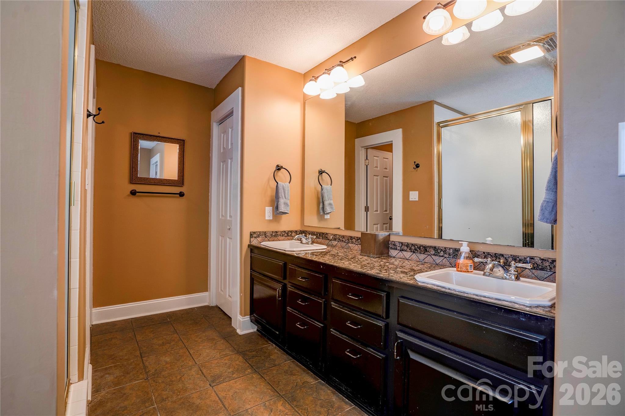 2424 Olan Drive — Shelby