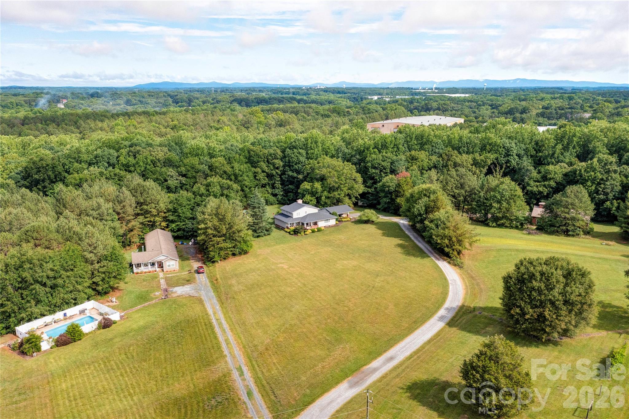 2424 Olan Drive — Shelby