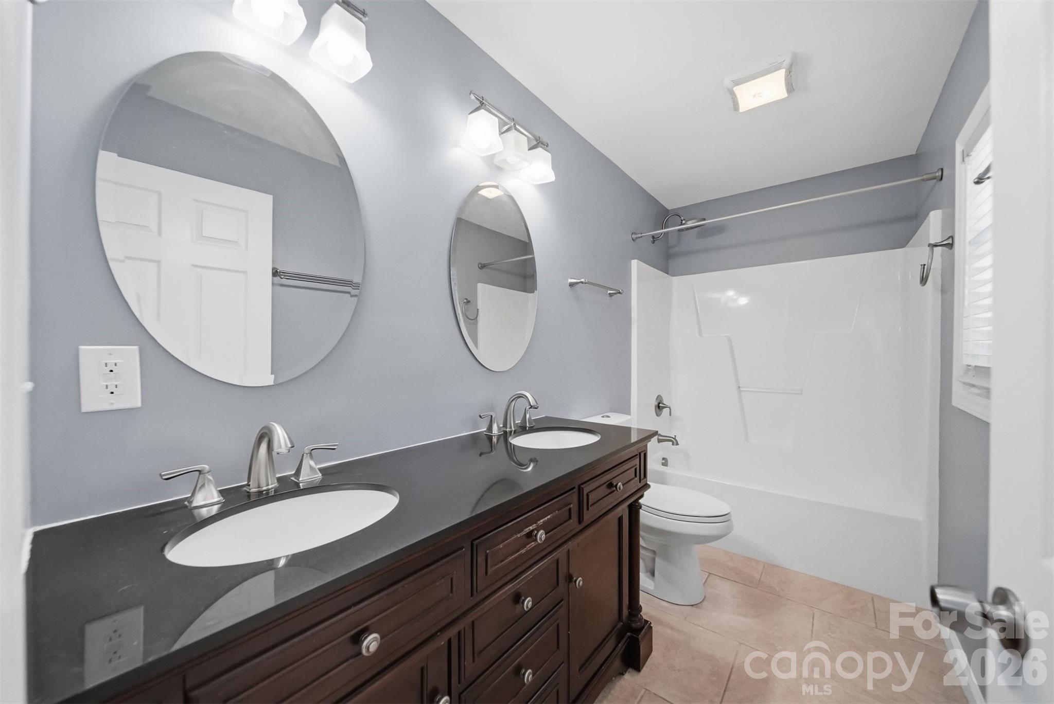 1401 Southwest Boulevard — Newton