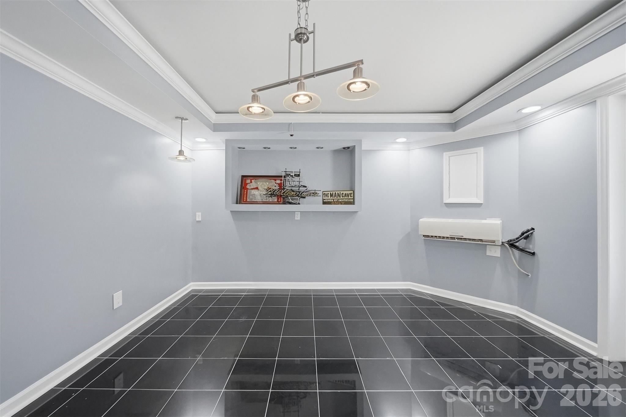1401 Southwest Boulevard — Newton