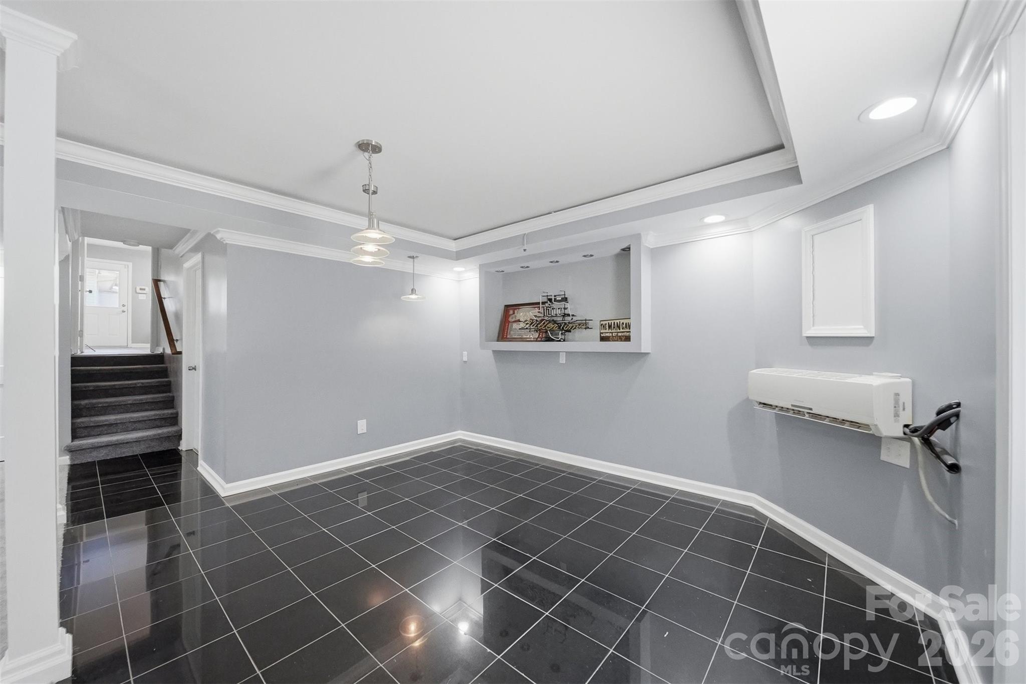 1401 Southwest Boulevard — Newton