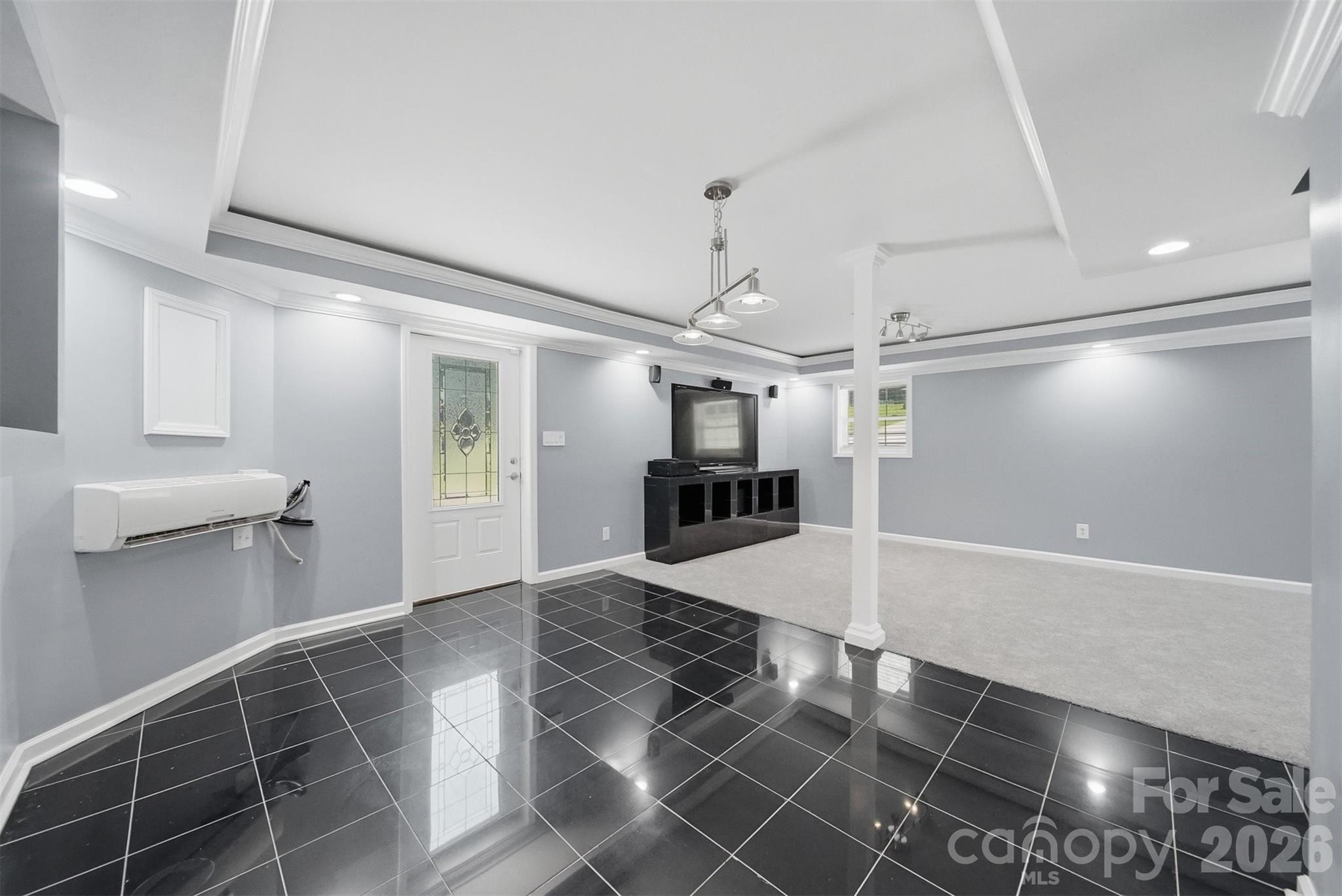 1401 Southwest Boulevard — Newton