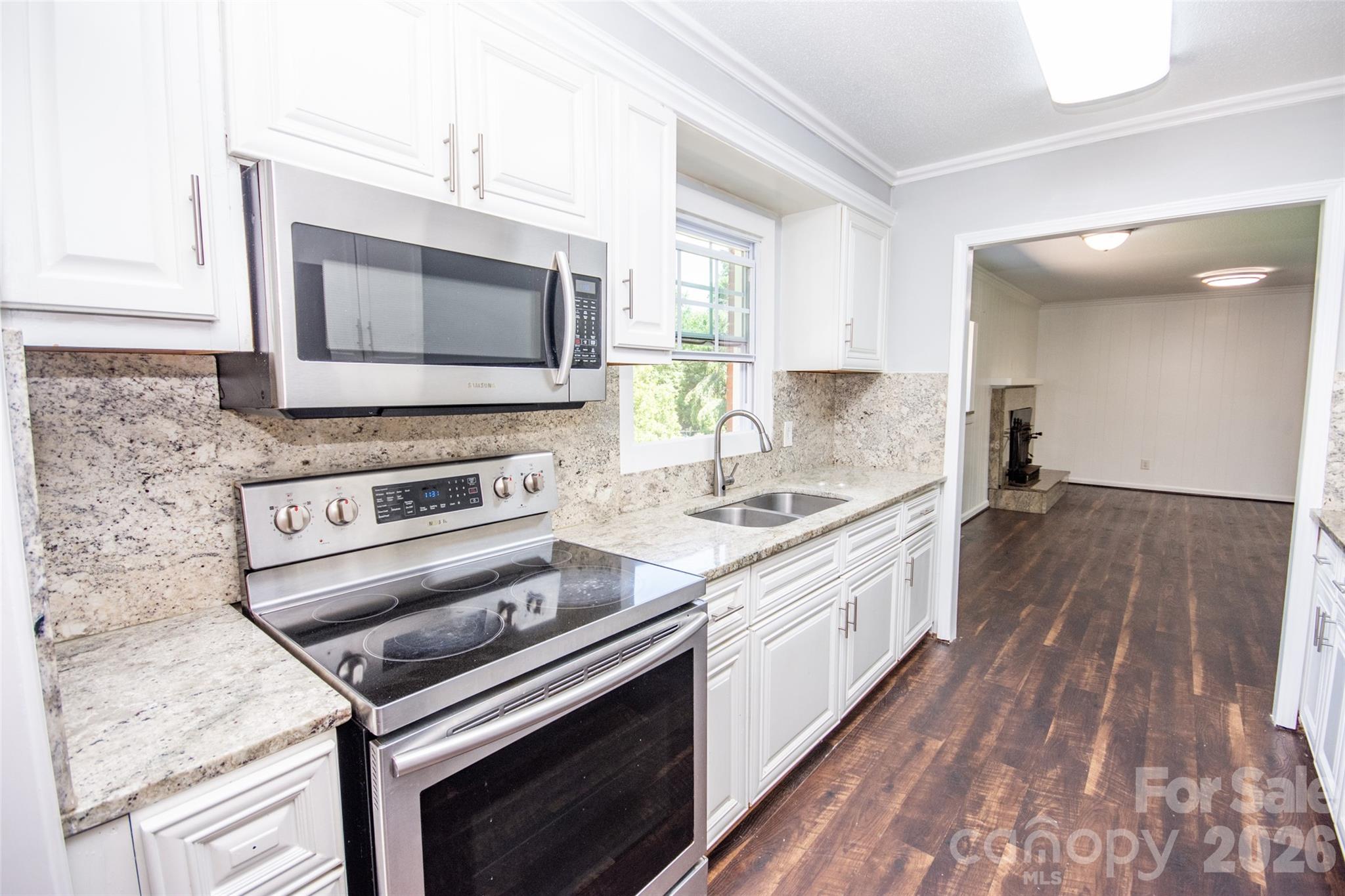125 Linda Drive — Harmony