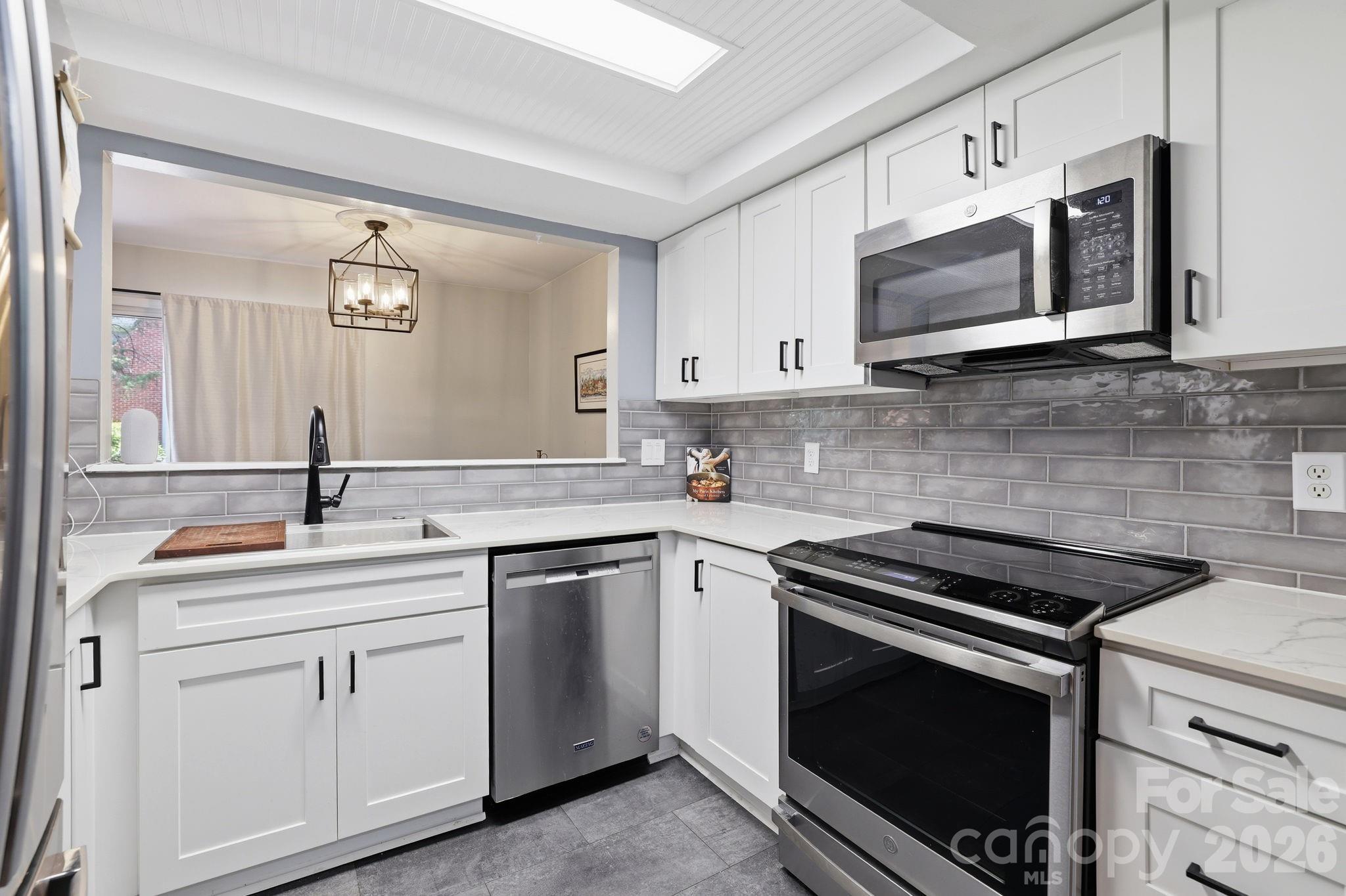 9319 S Vicksburg Park Court — Charlotte