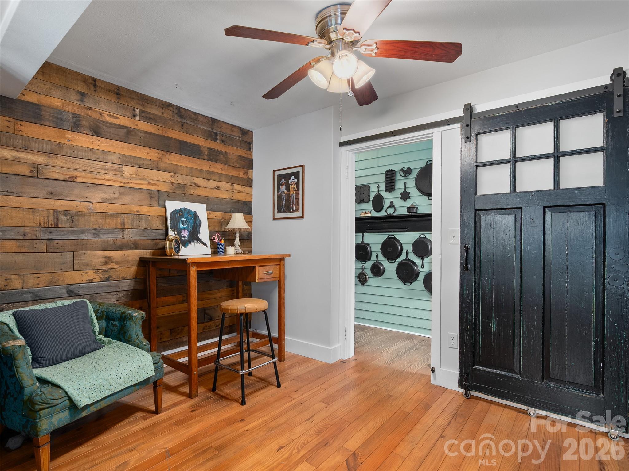 15 Craig Circle — Asheville