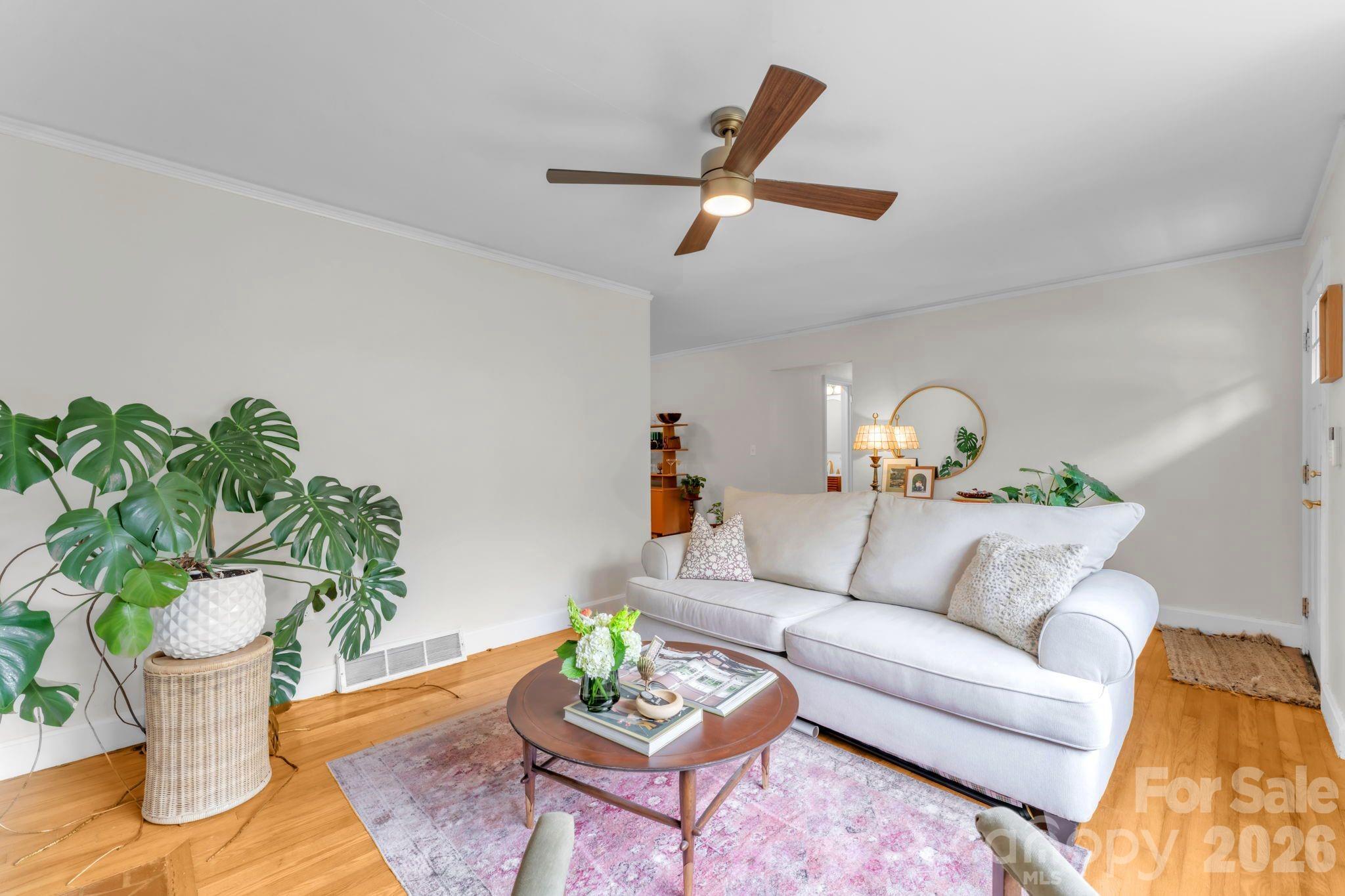 105 Azalea Court — Greenville