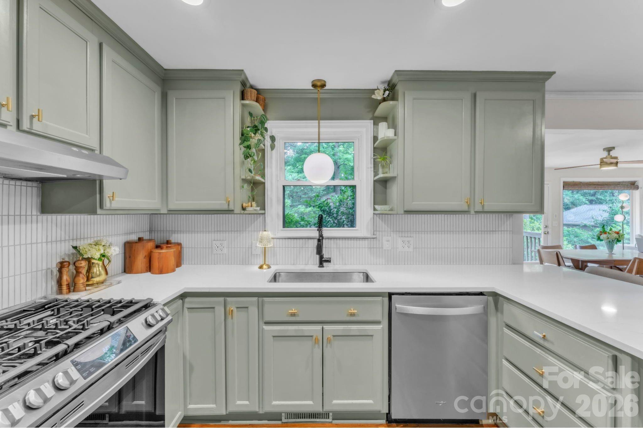 105 Azalea Court — Greenville