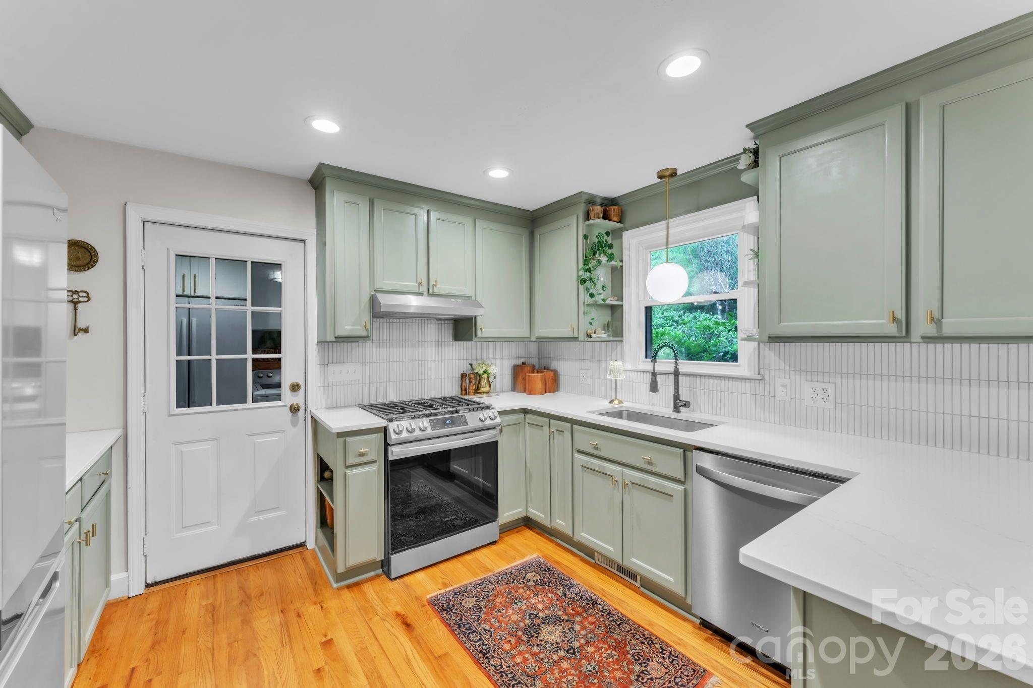 105 Azalea Court — Greenville