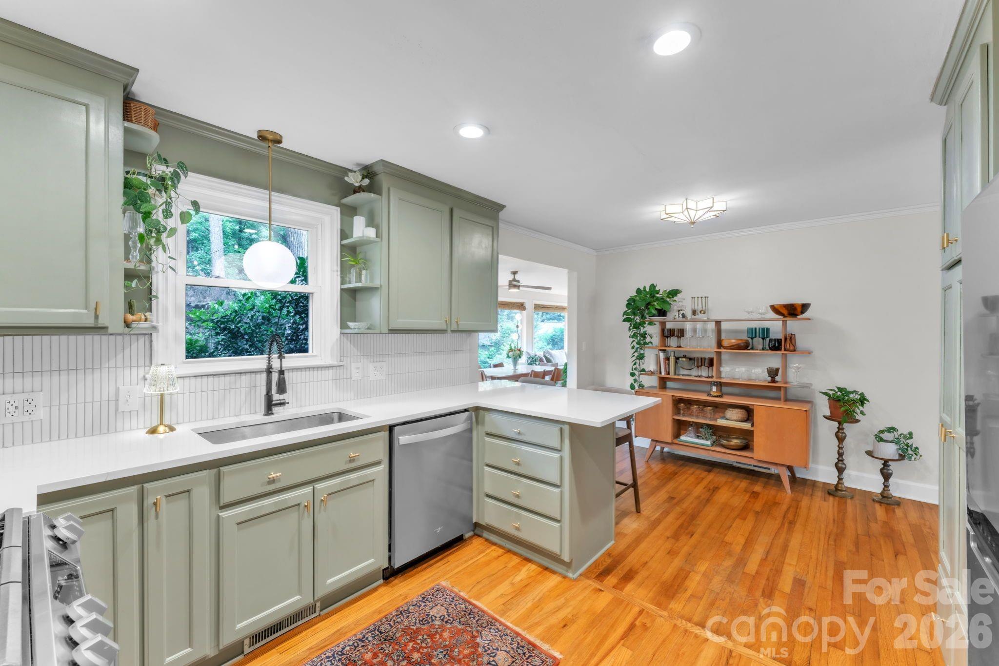 105 Azalea Court — Greenville