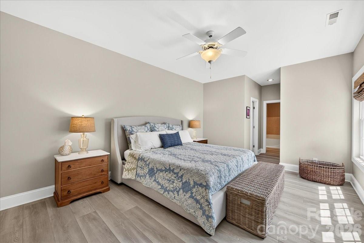 242 S Faulkner Way — Davidson