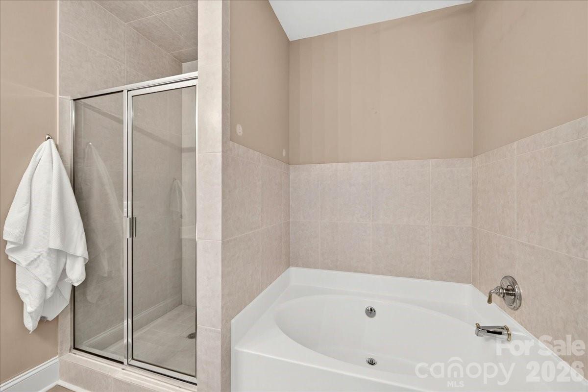 242 S Faulkner Way — Davidson