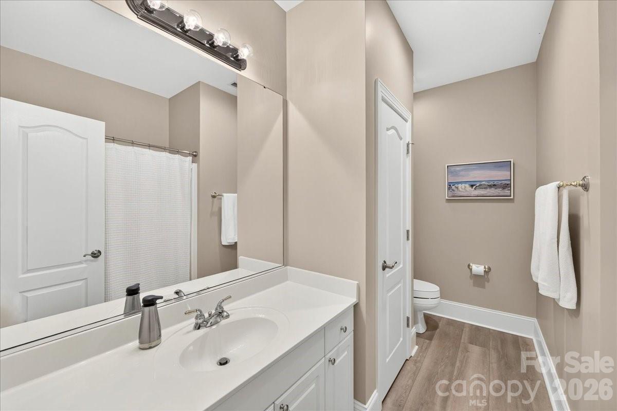 242 S Faulkner Way — Davidson