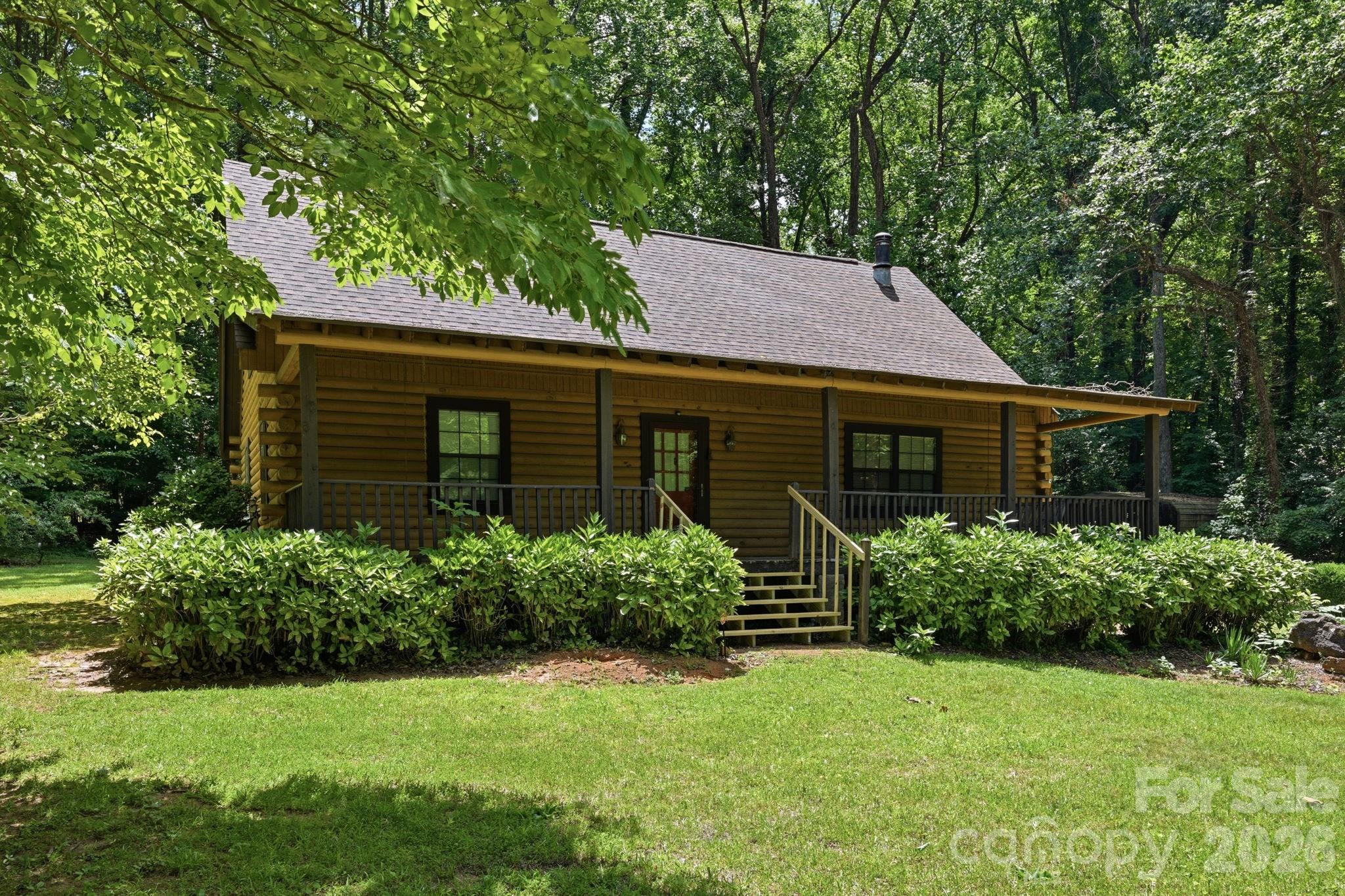 6808 Linda Lake Drive — Charlotte