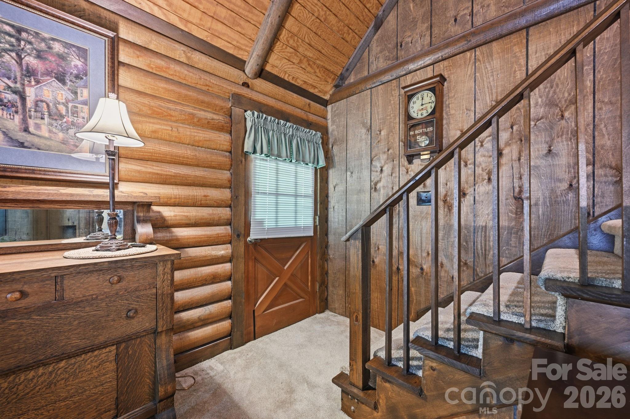 6808 Linda Lake Drive — Charlotte