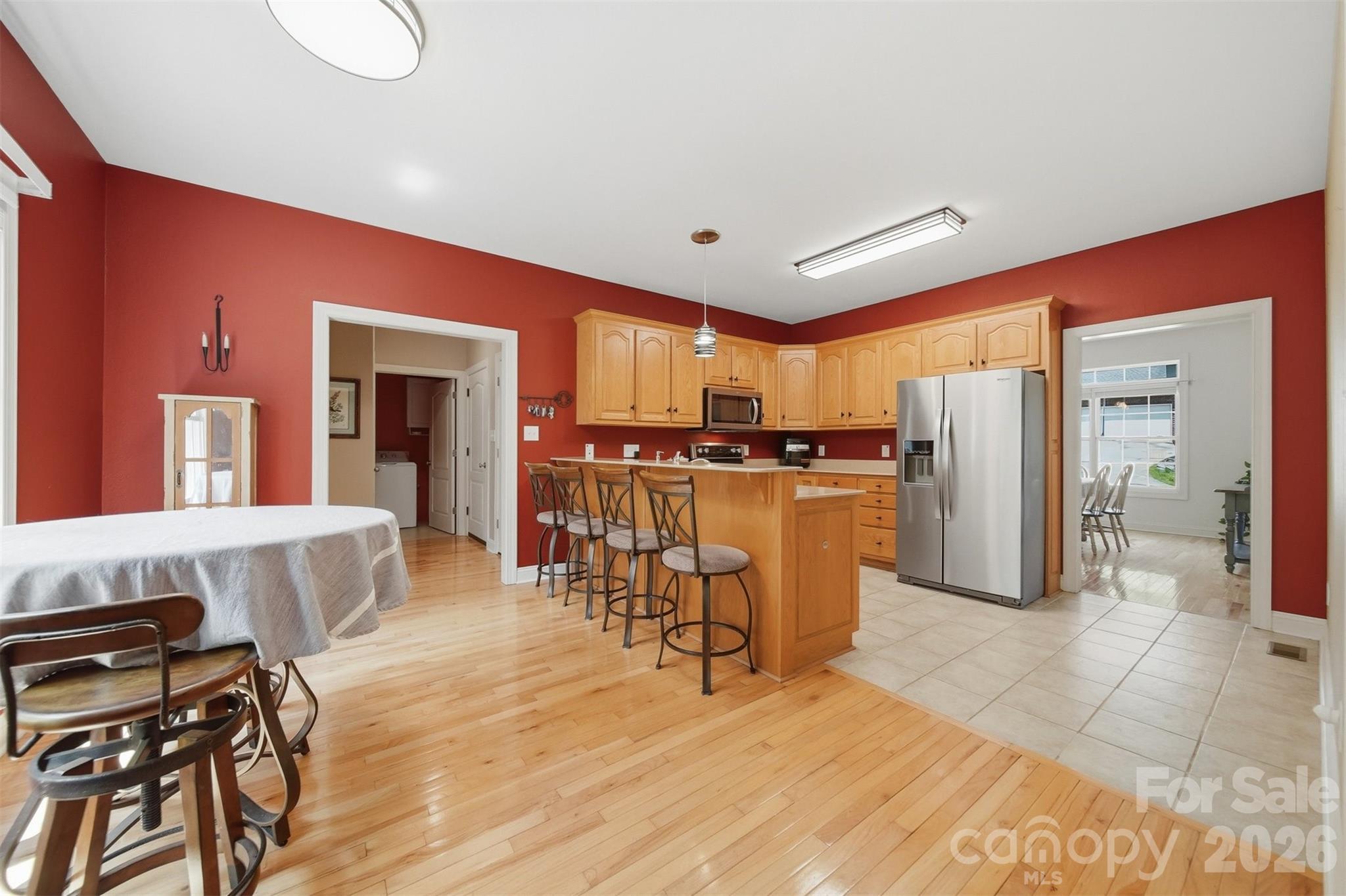 4305 Cottingham Drive — Hickory