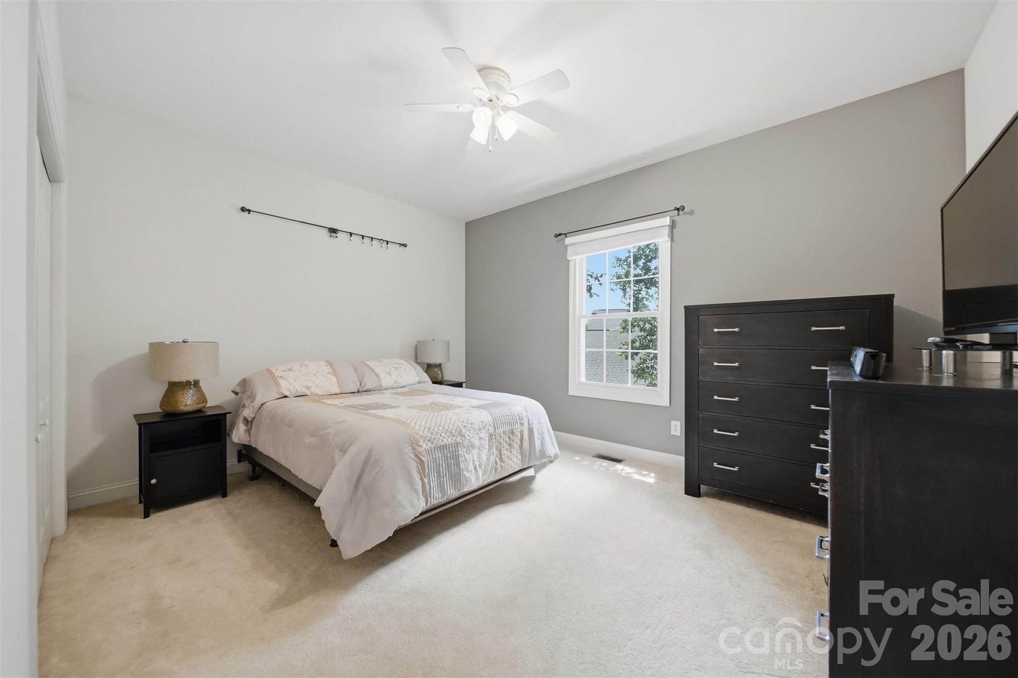 4305 Cottingham Drive — Hickory