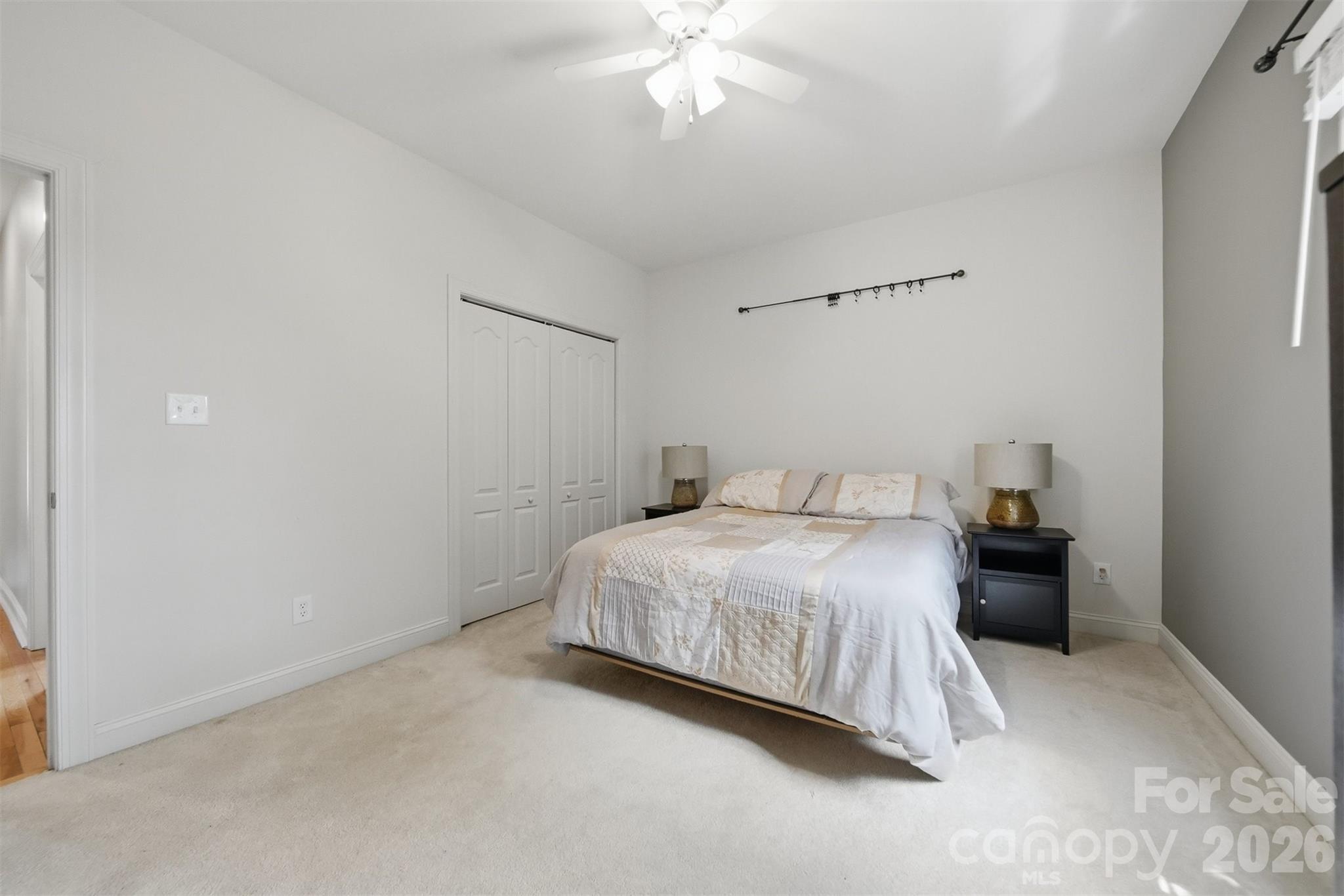 4305 Cottingham Drive — Hickory