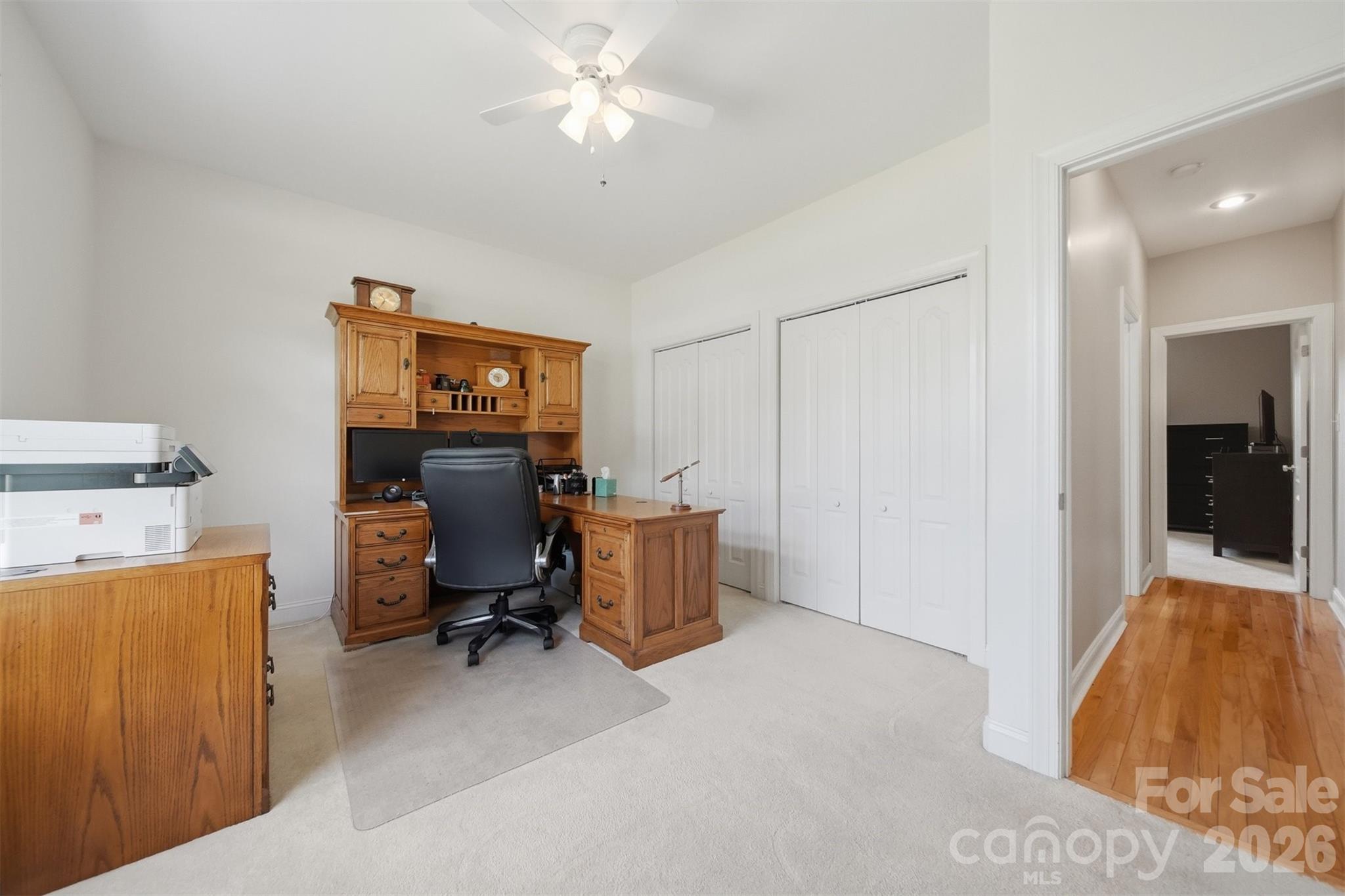 4305 Cottingham Drive — Hickory