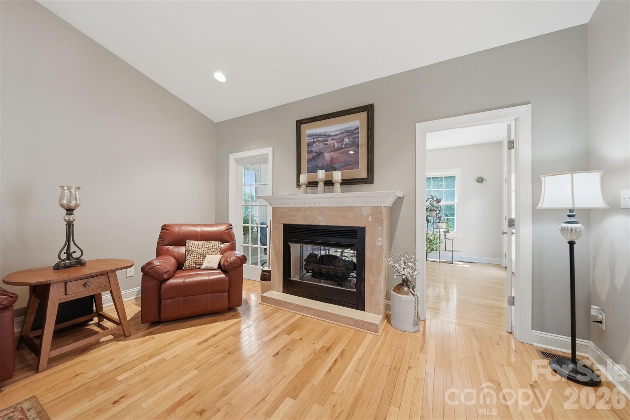 4305 Cottingham Drive — Hickory
