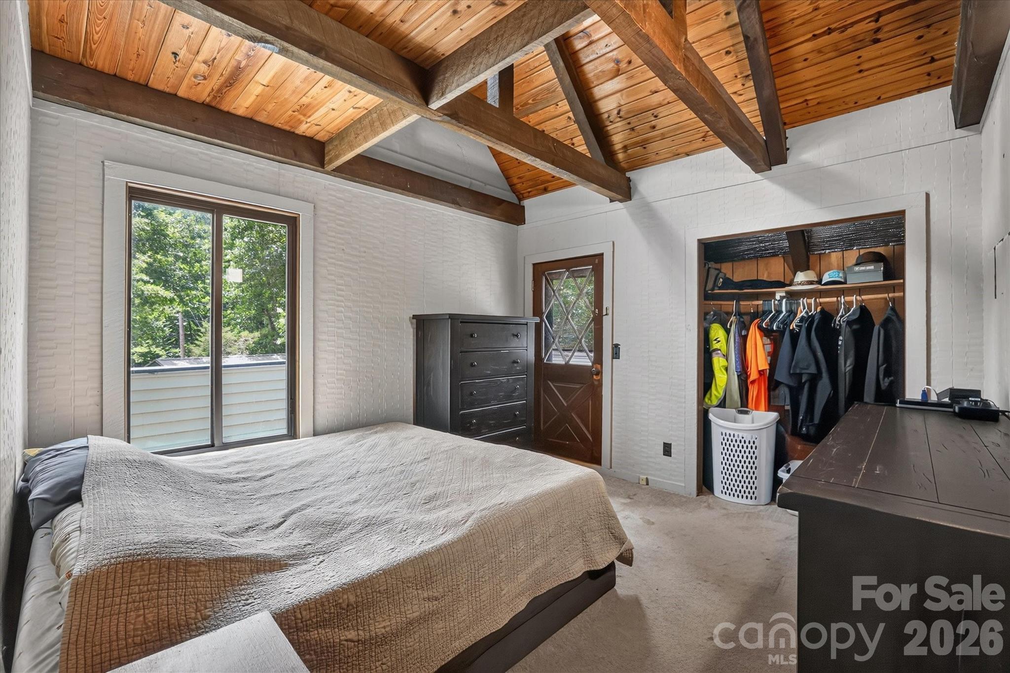 25105 Frick Road — Richfield