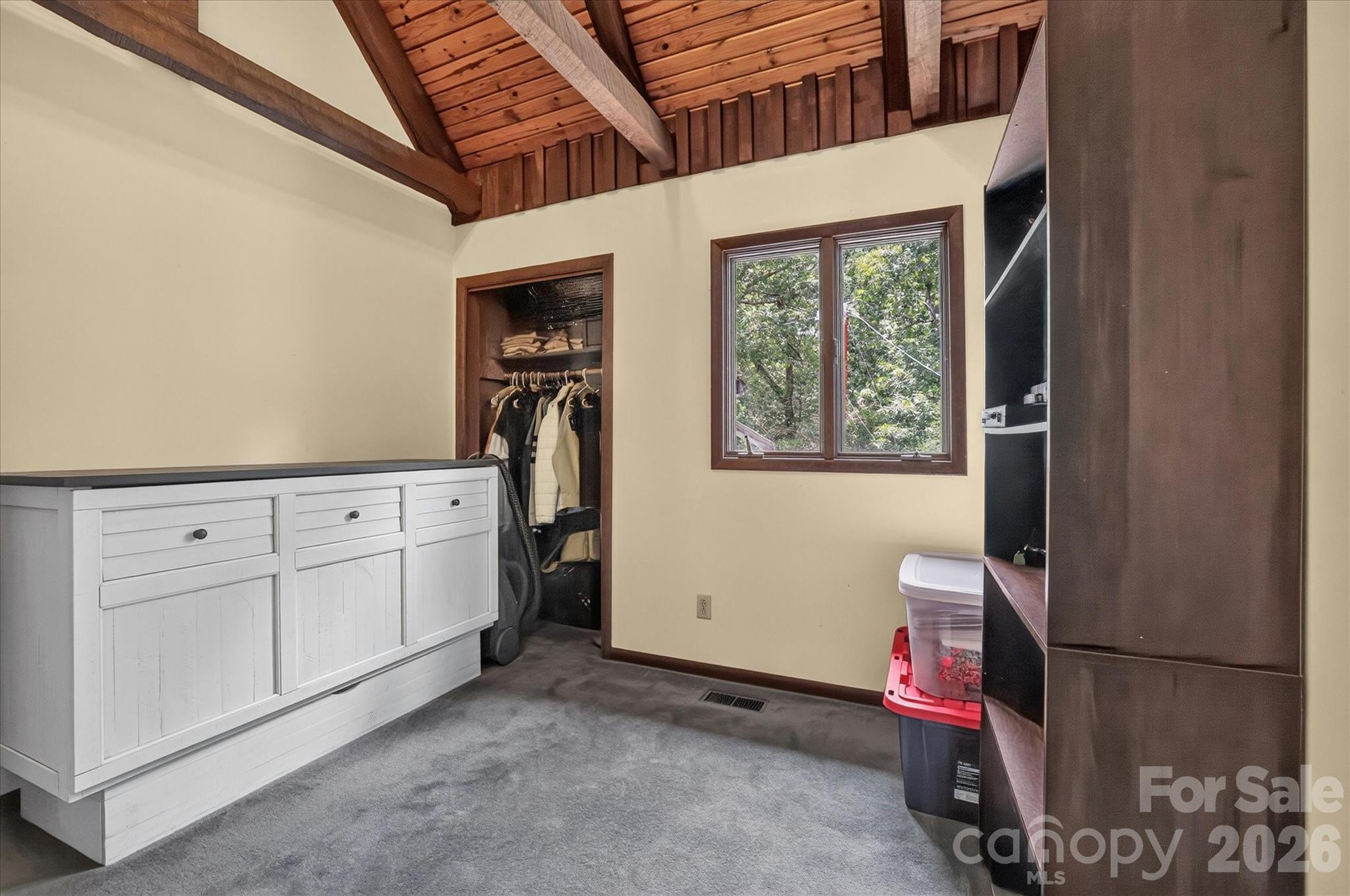 25105 Frick Road — Richfield