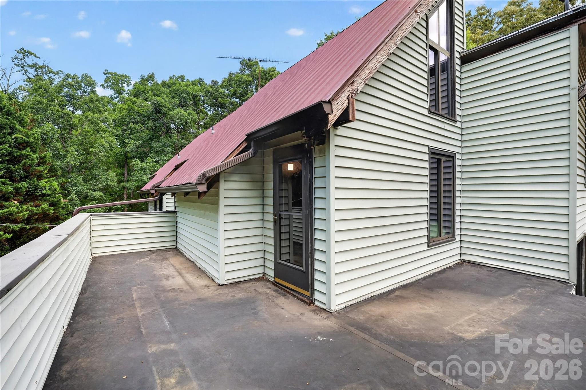 25105 Frick Road — Richfield
