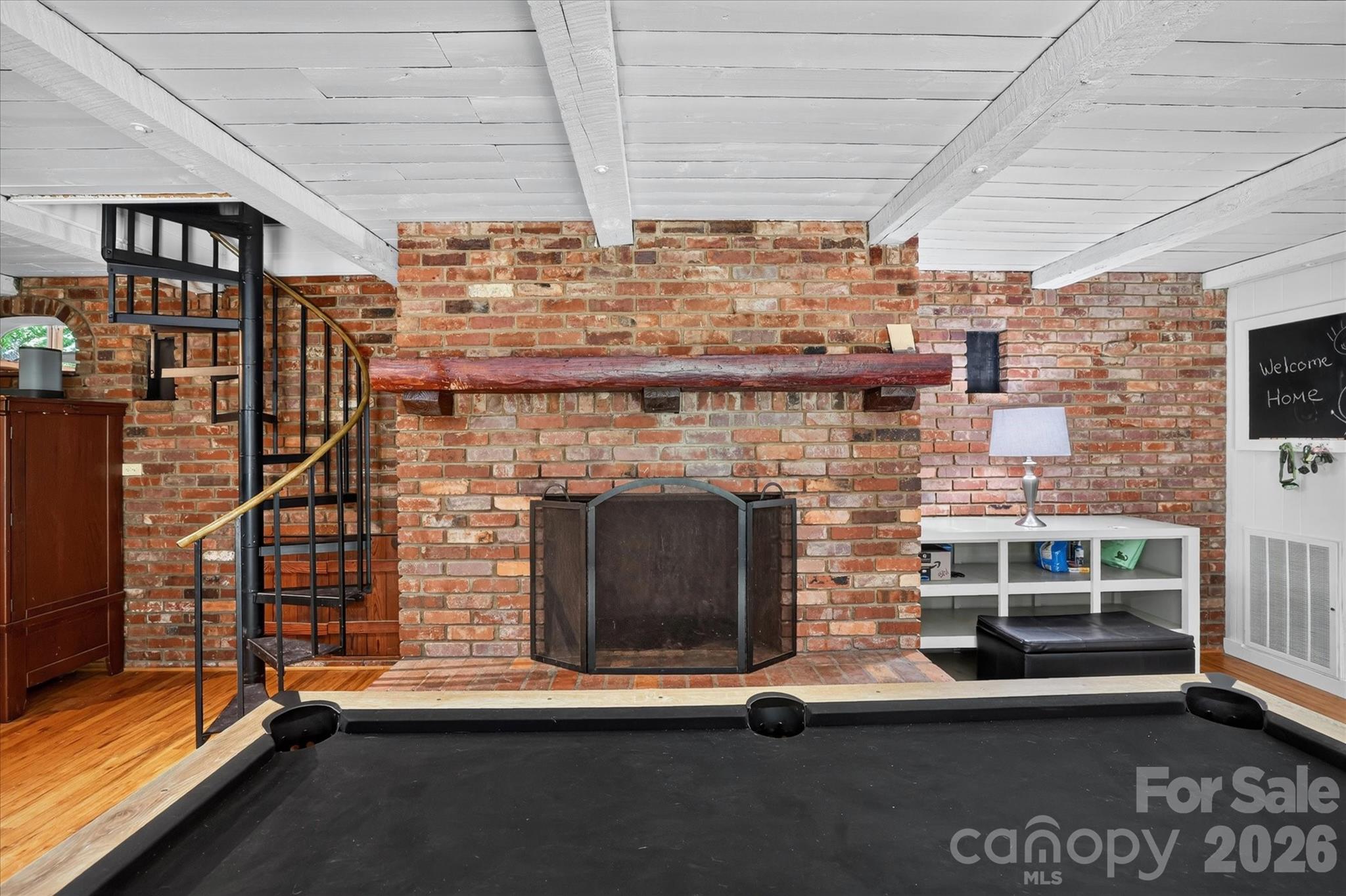 25105 Frick Road — Richfield