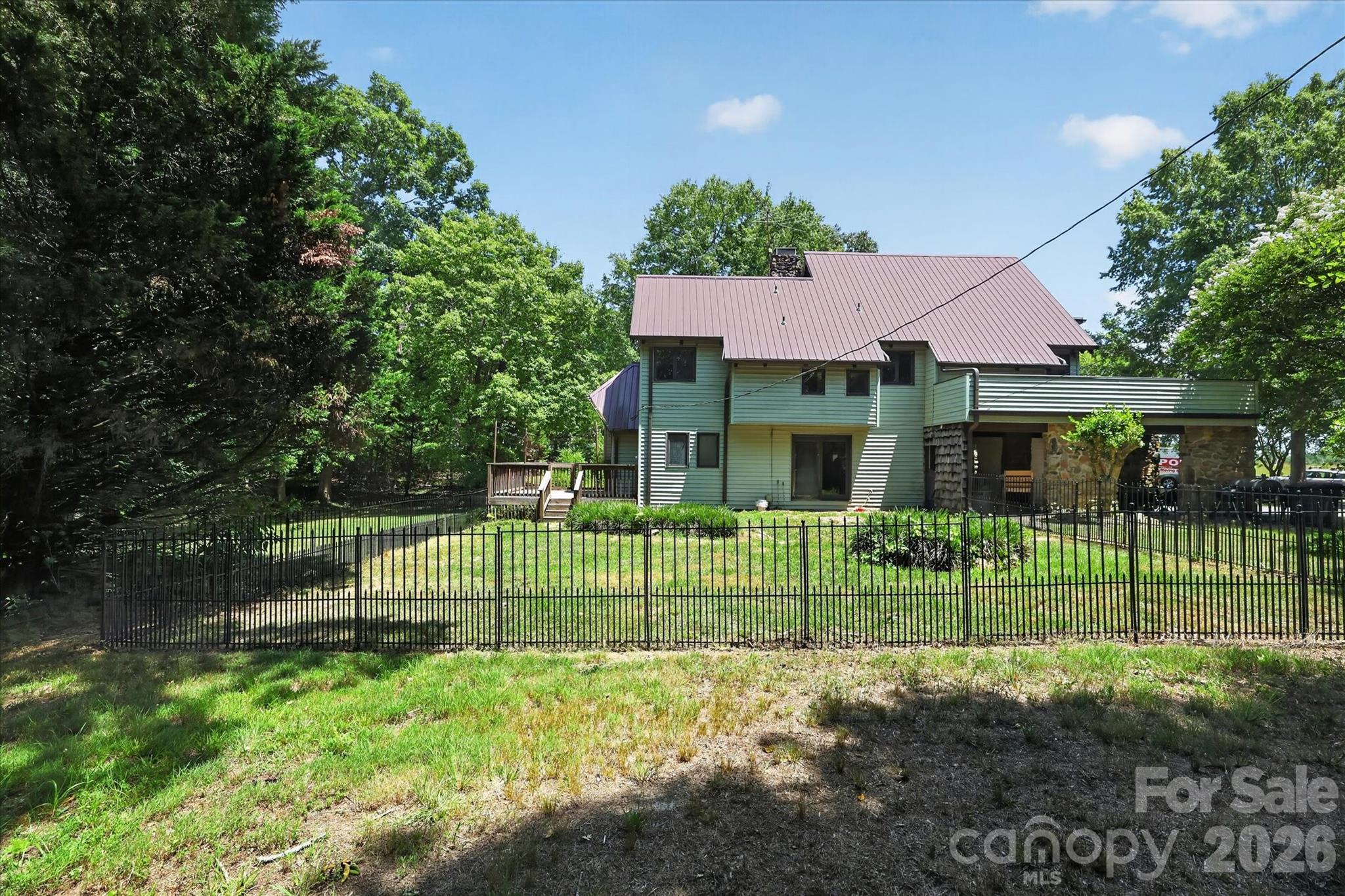 25105 Frick Road — Richfield