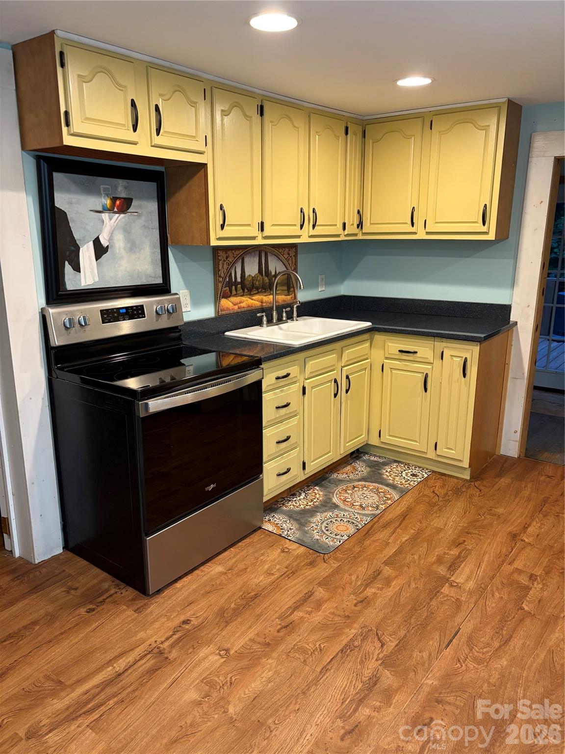 125 Lane Street — Morganton