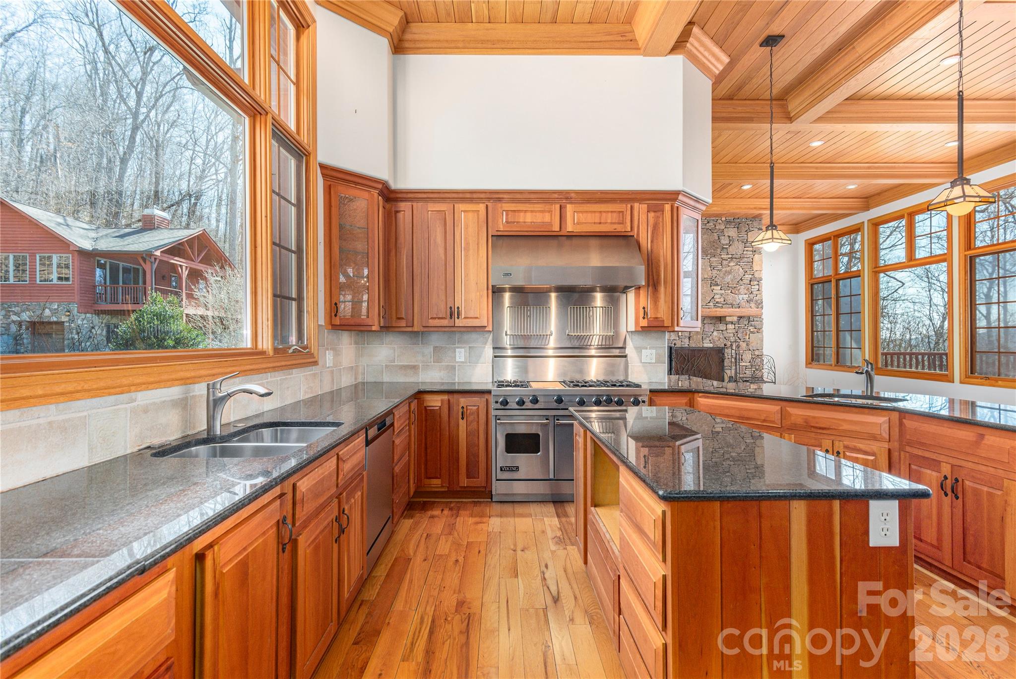 98 Flat Creek Road — Fairview