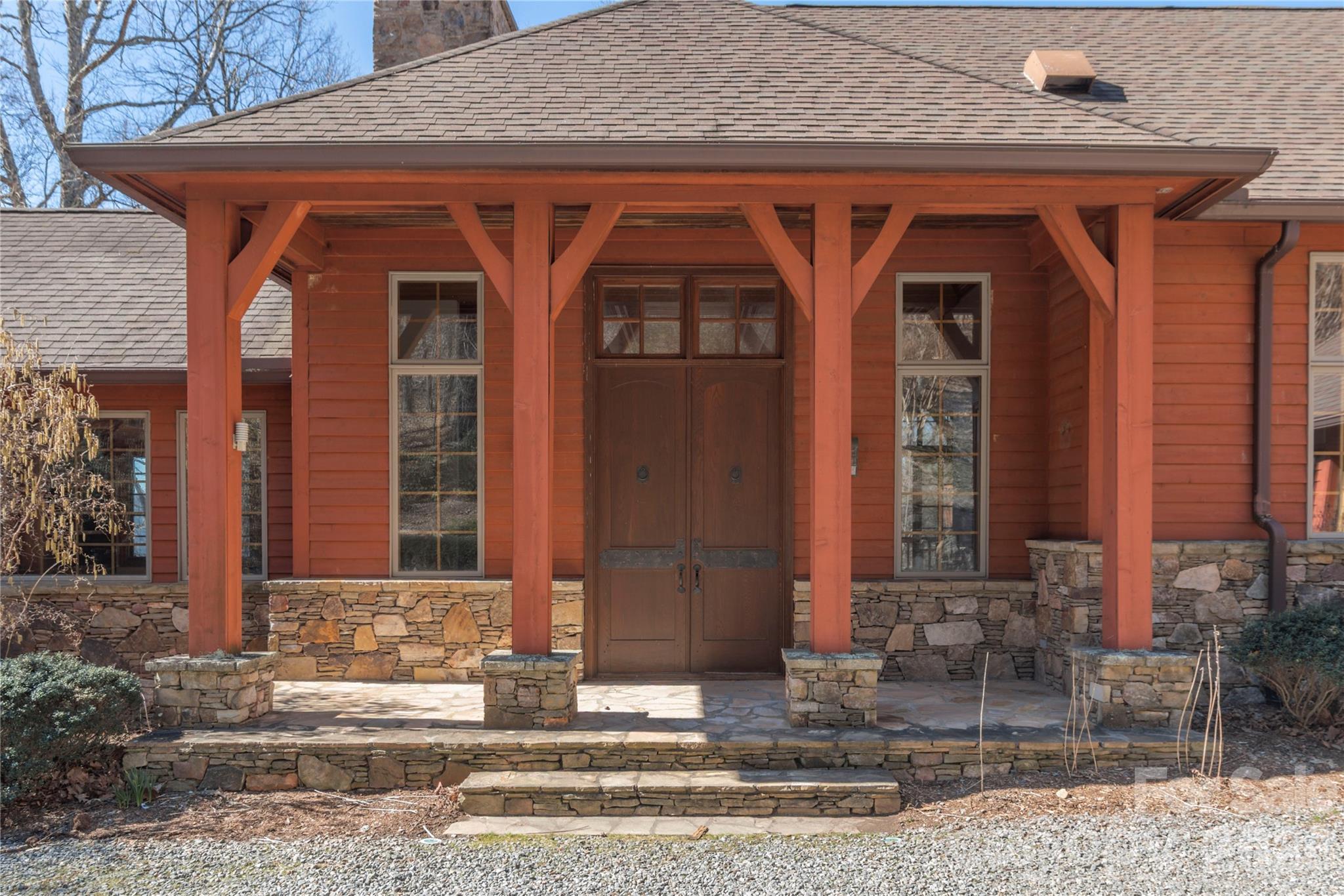 98 Flat Creek Road — Fairview