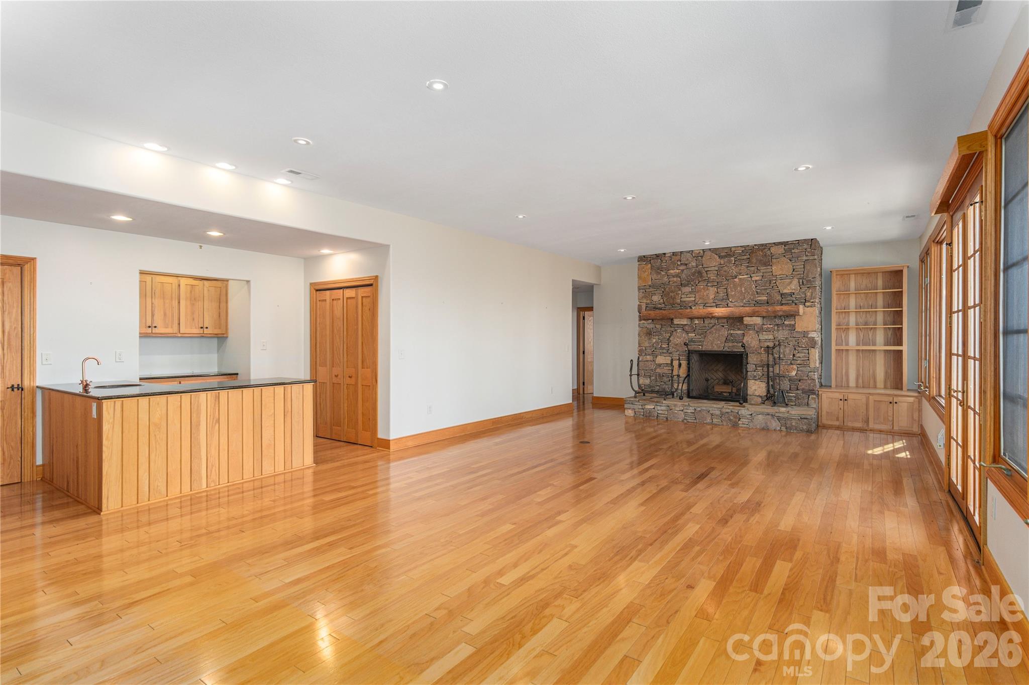 98 Flat Creek Road — Fairview