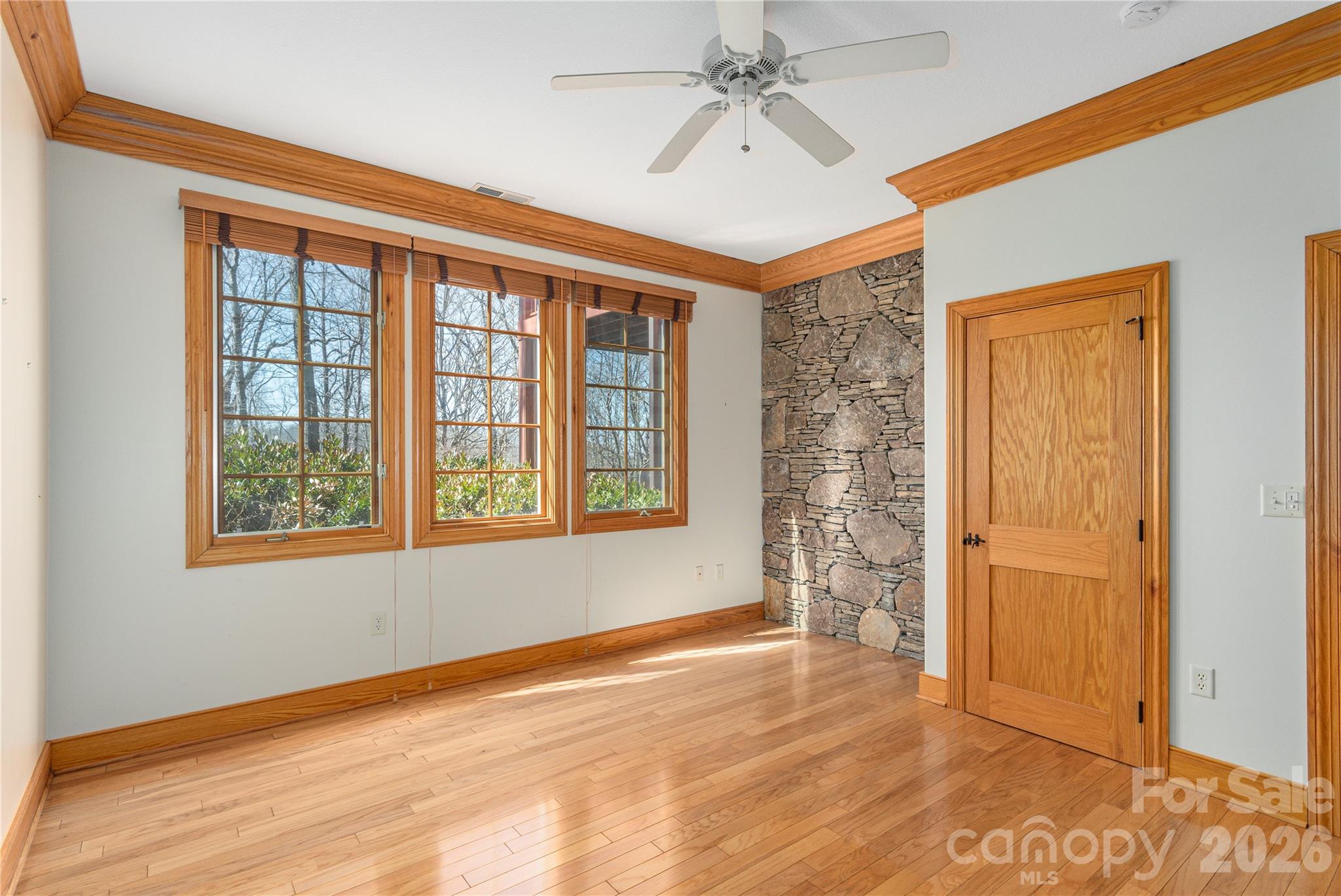 98 Flat Creek Road — Fairview