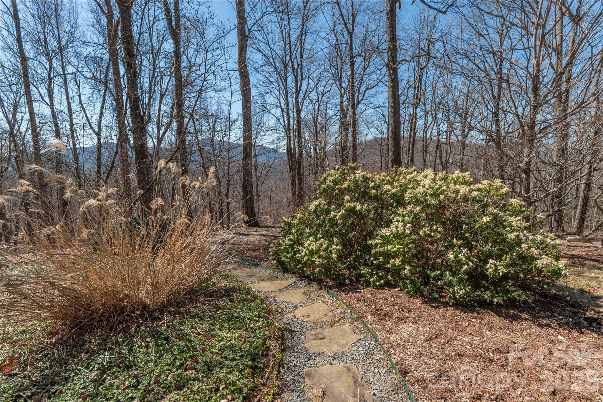 98 Flat Creek Road — Fairview